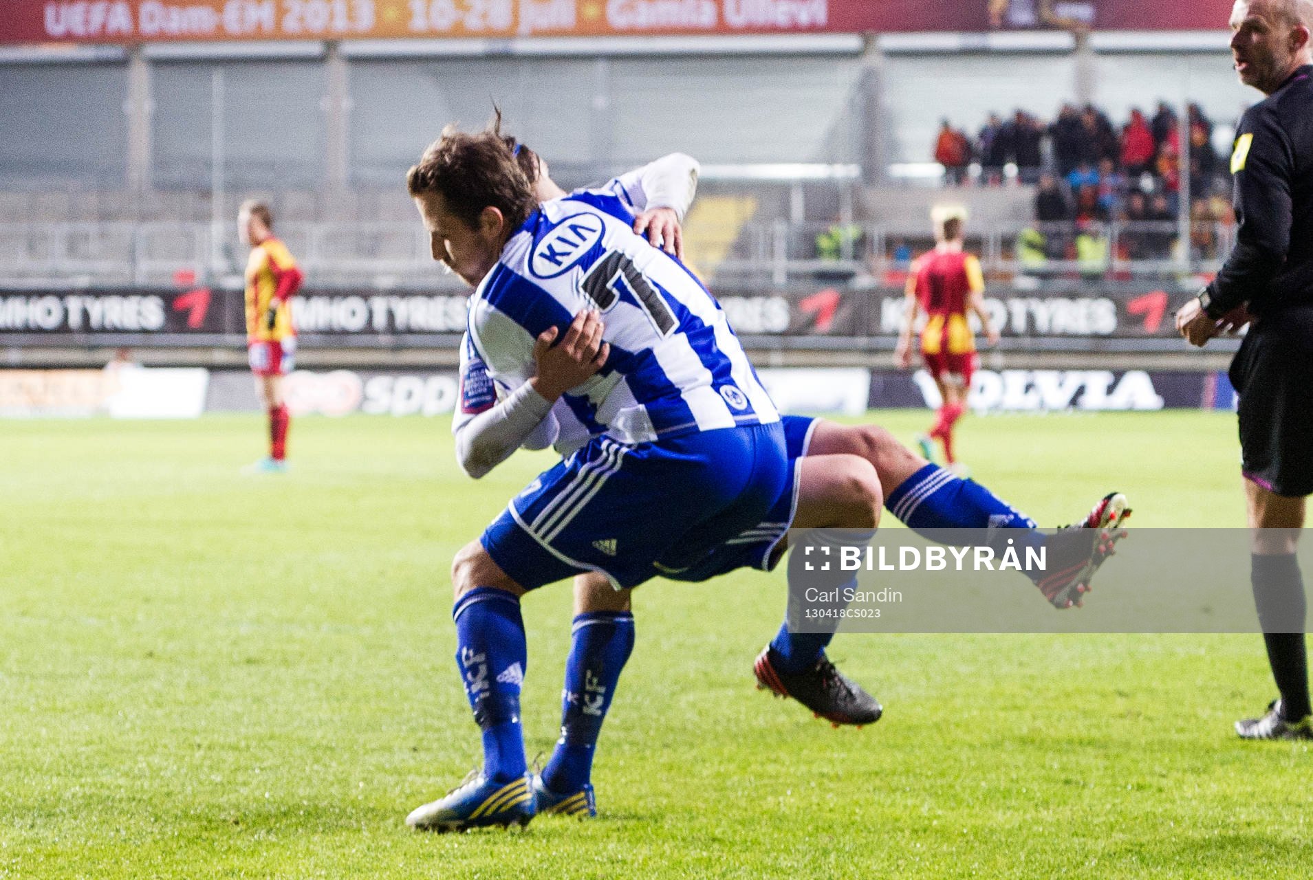 Tobias Hysén kastar omkull Nordin Gerzic, IFK Göteborg