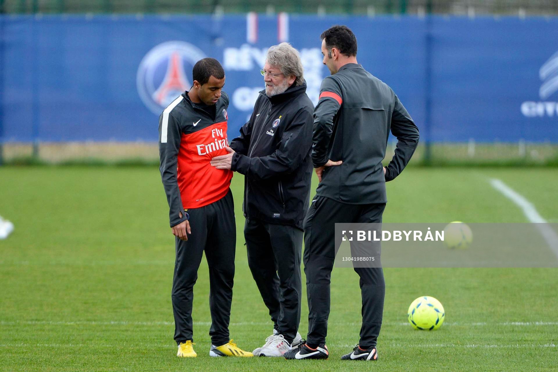  Fotboll, PSG, Träning: Lucas MOURA / Giovanni MAURI - 19.04.2013 - Entrainement Paris Saint Germain -Camps des Loges-