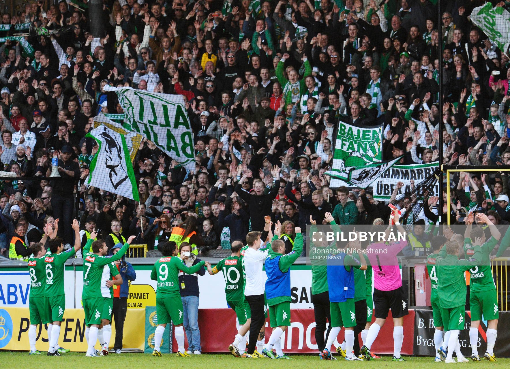 Hammarby spelare jublar