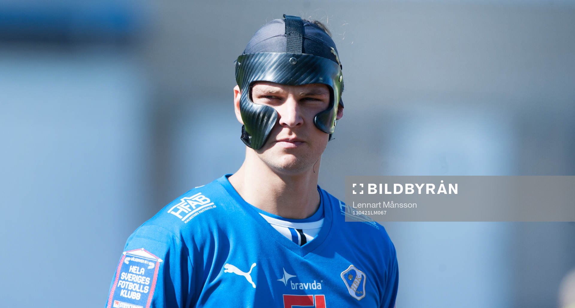 Fredrik Liverstam, Halmstad, iklädd ansiktsmask