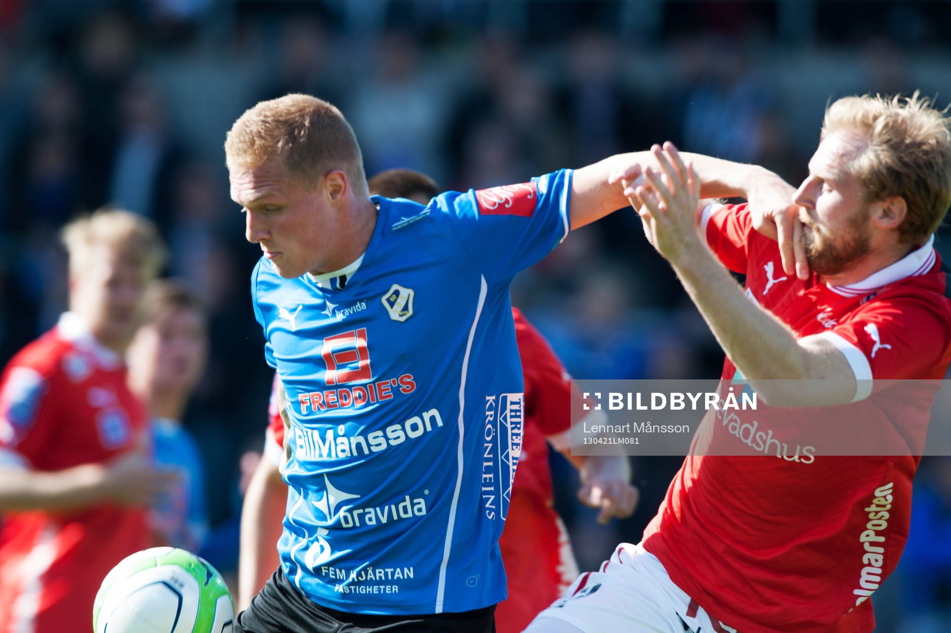 Gudjon Baldvinsson, Halmstad och Paulus Arajuuri, Kalmar,