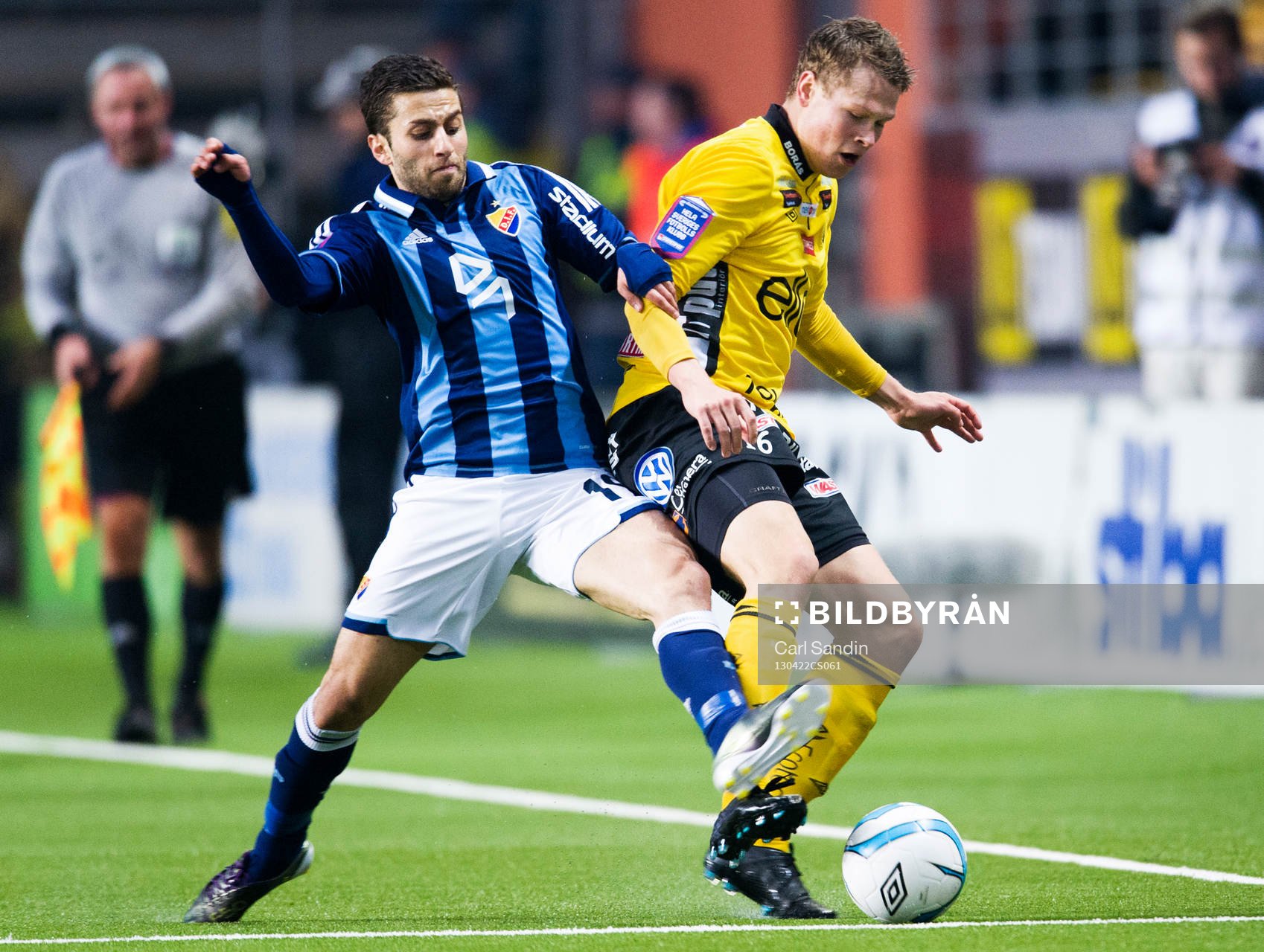 Närkamp mellan Nahir Oyal, Djurgården, och Viktor