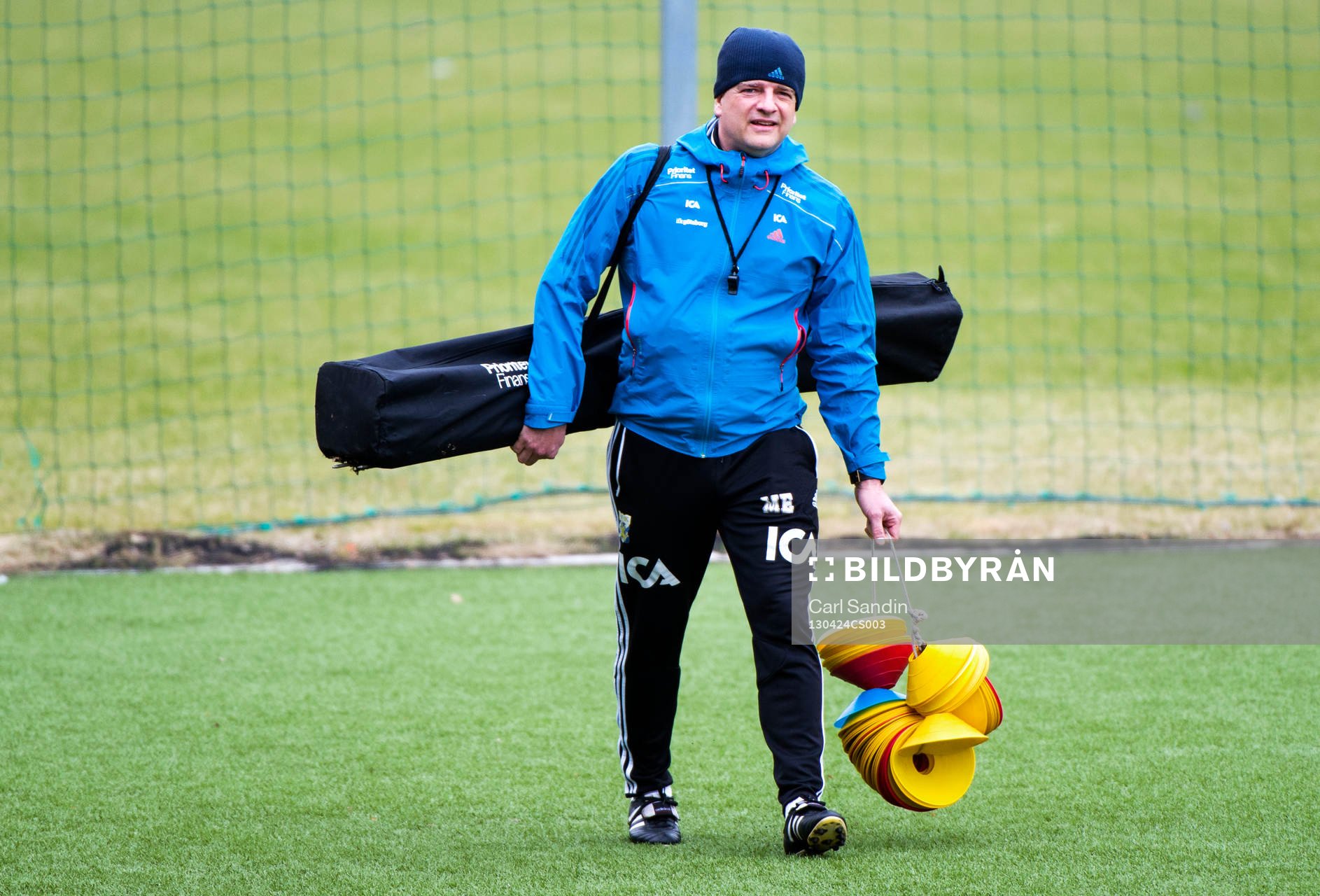 Magnus Edlund, assisterande tränare, IFK Göteborg, bär