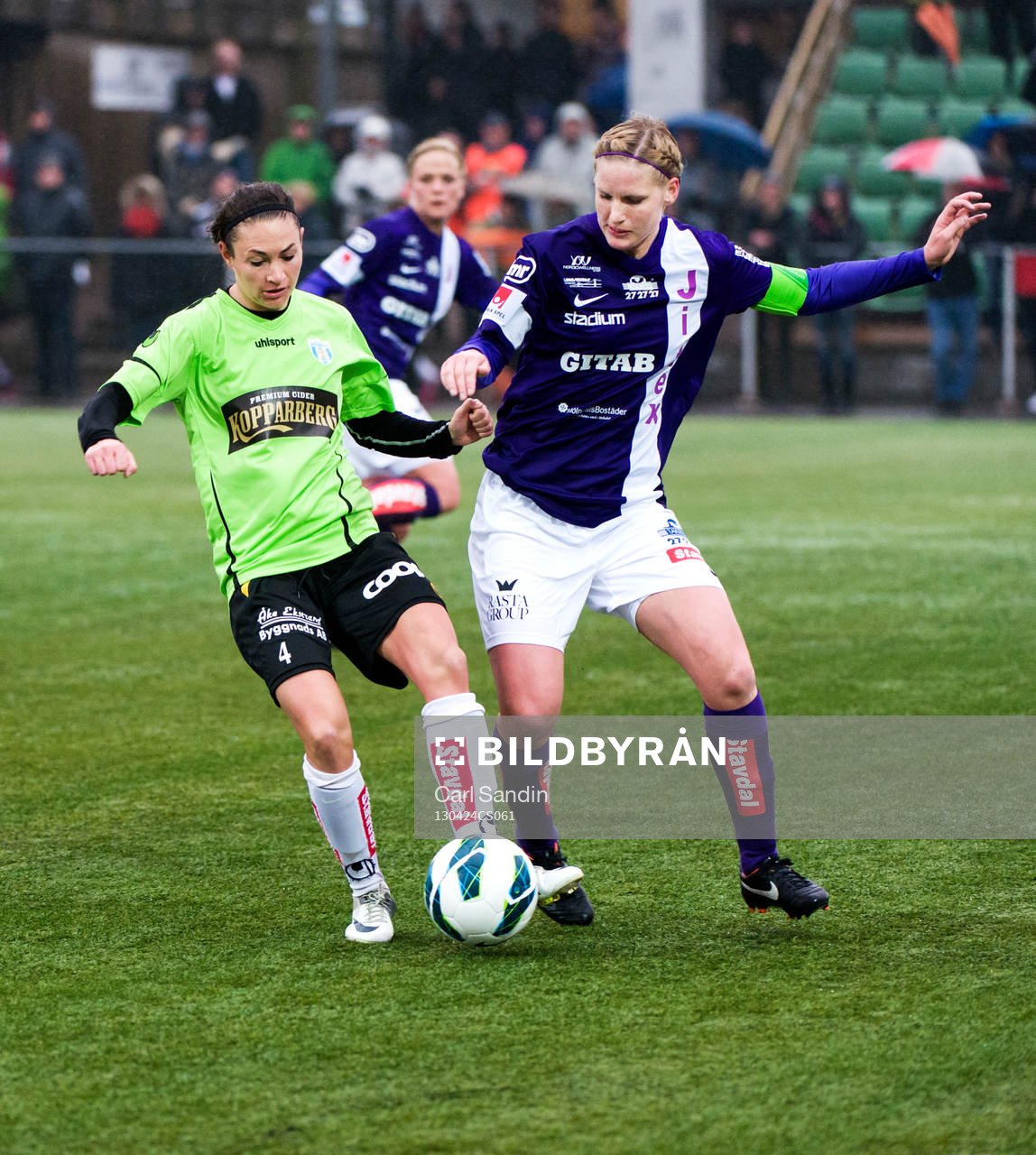 Närkamp mellan Jodie Taylor, Kopparbergs Göteborg, och