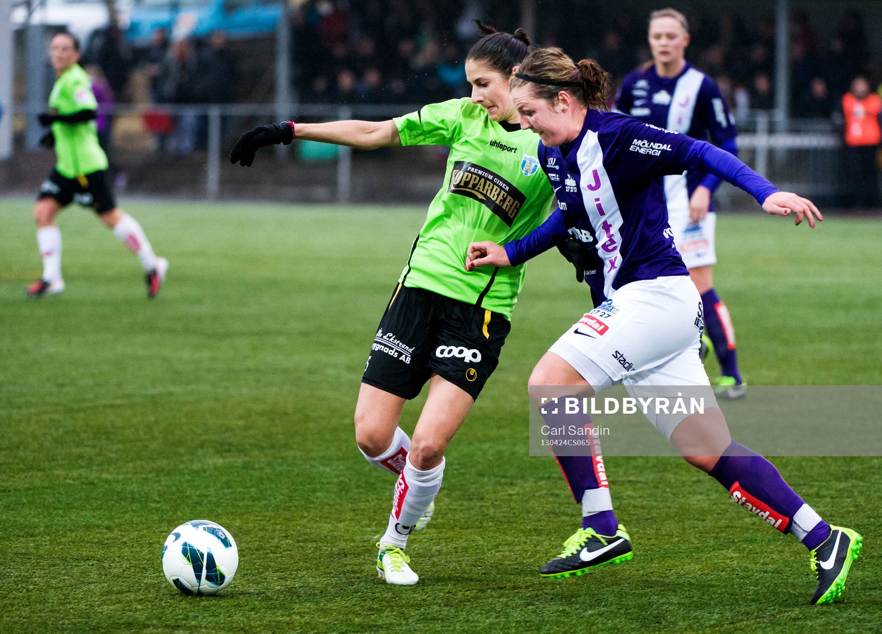 Närkamp mellan Yael Averbuch, Kopparbergs Göteborg, och