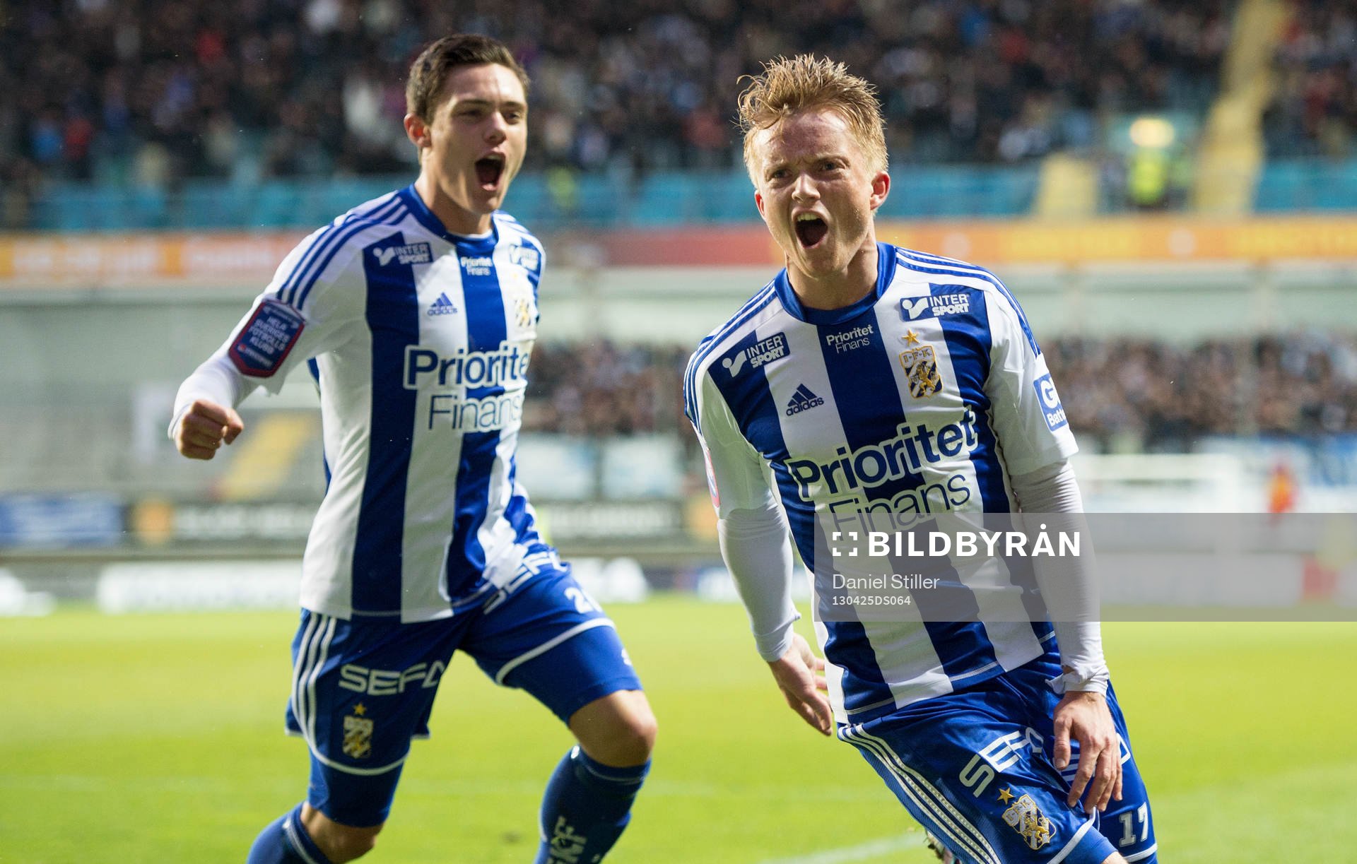 Fotboll, Allsvenskan, IFK Göteborg - Malmö FF: David Moberg Karlsson, Sam Larsson jublar efter att ha gjort 1-1