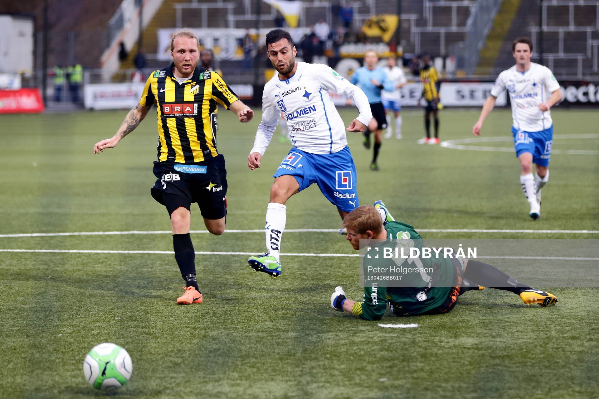 Imad Khalili, skjuter in 2-1