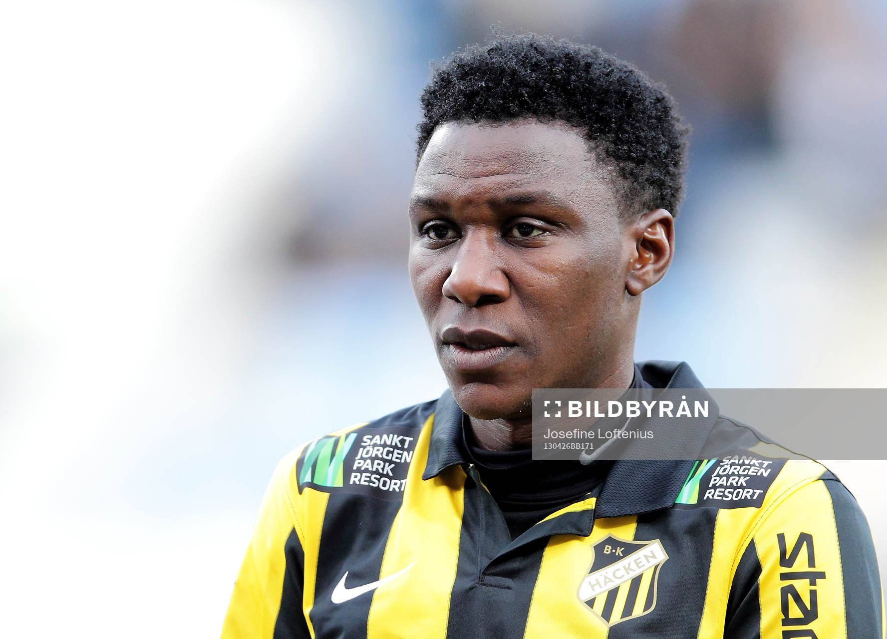 Dominic Chatto, Häcken