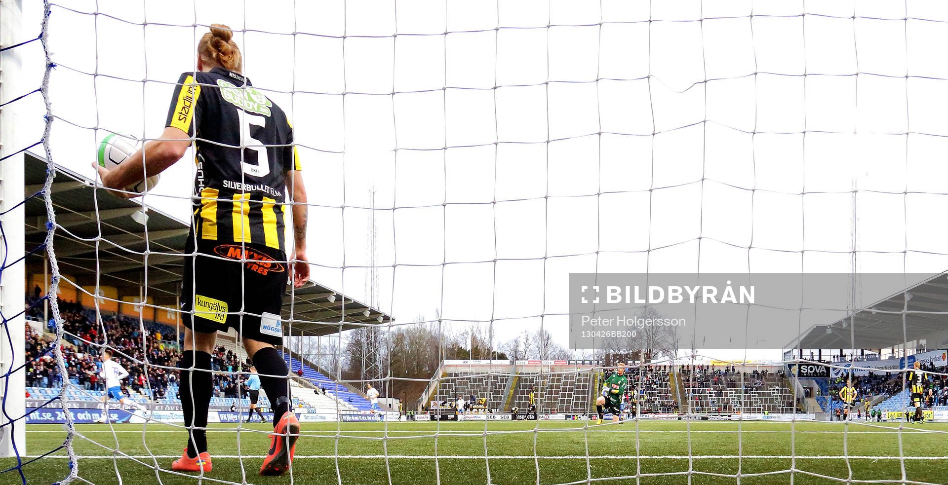 Emil Wahlström, Häcken, deppar