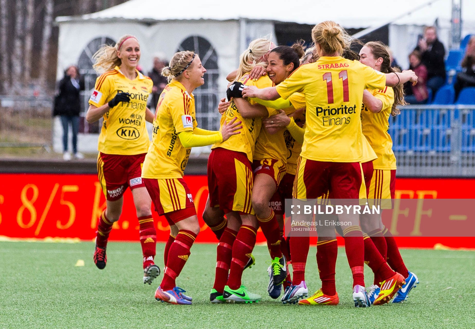 Christen Press gör 2-0 för Tyresö