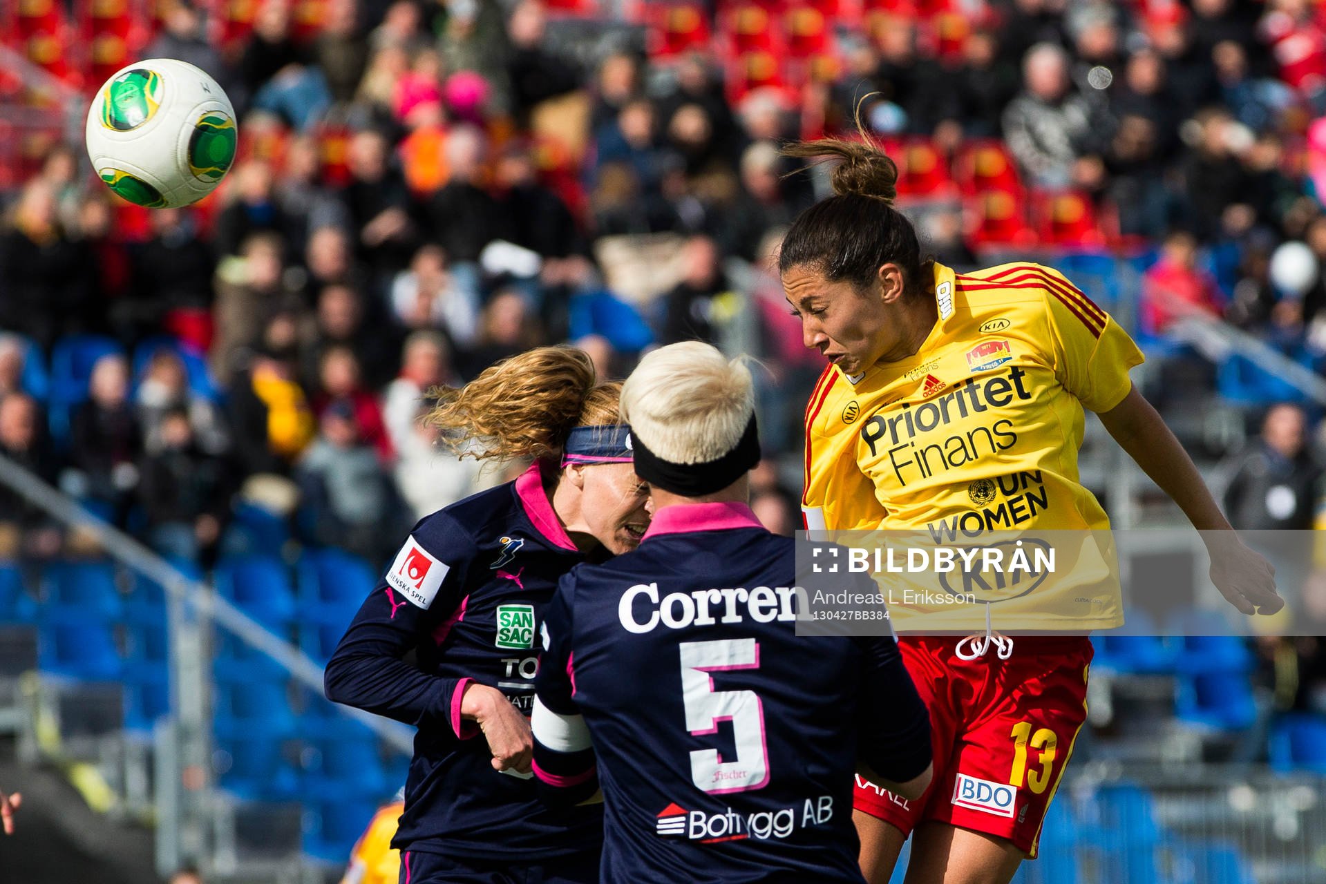Christen Press, Tyresö i nickduell med Charlotte Rohlin