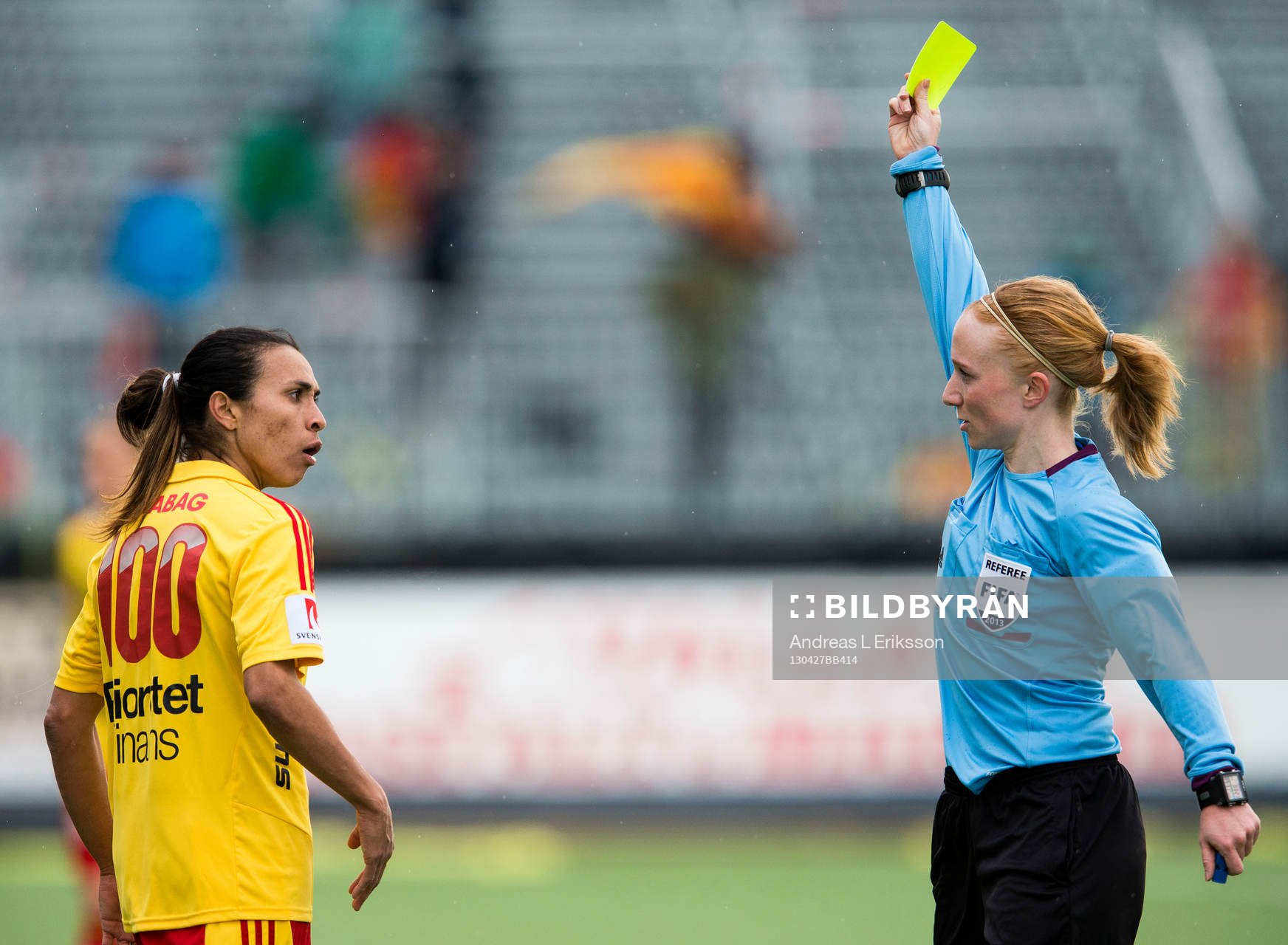 Marta Vieira da Silva, Tyresö får gultkort av domare Linn