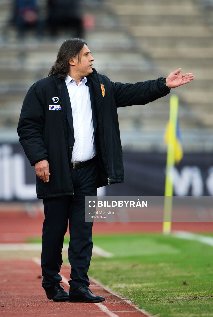 Özcan Melkemichel, tränare, Syrianska