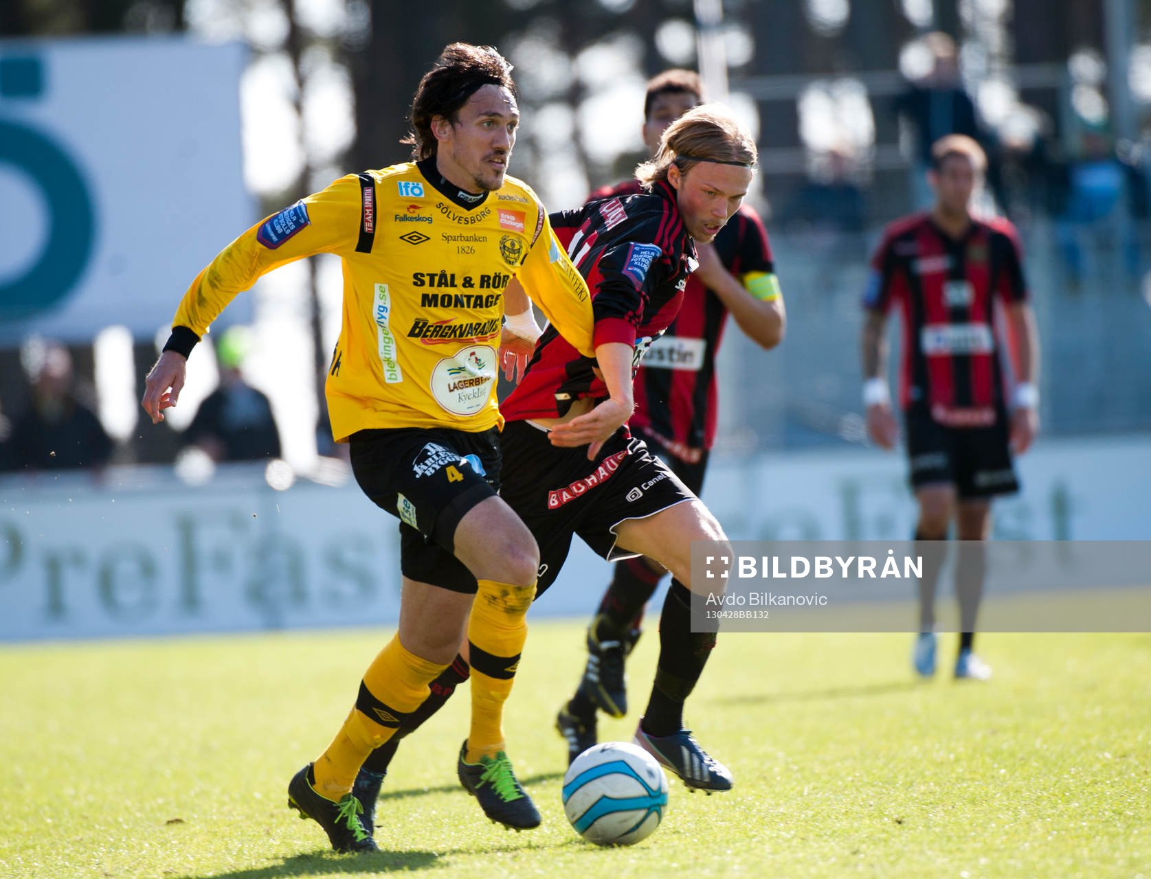Fotboll, Allsvenskan, Mällby - Brommmapojkarna: Daniel Ivanovski, Mjällby, körde solo från mittplanen till BP målvakt