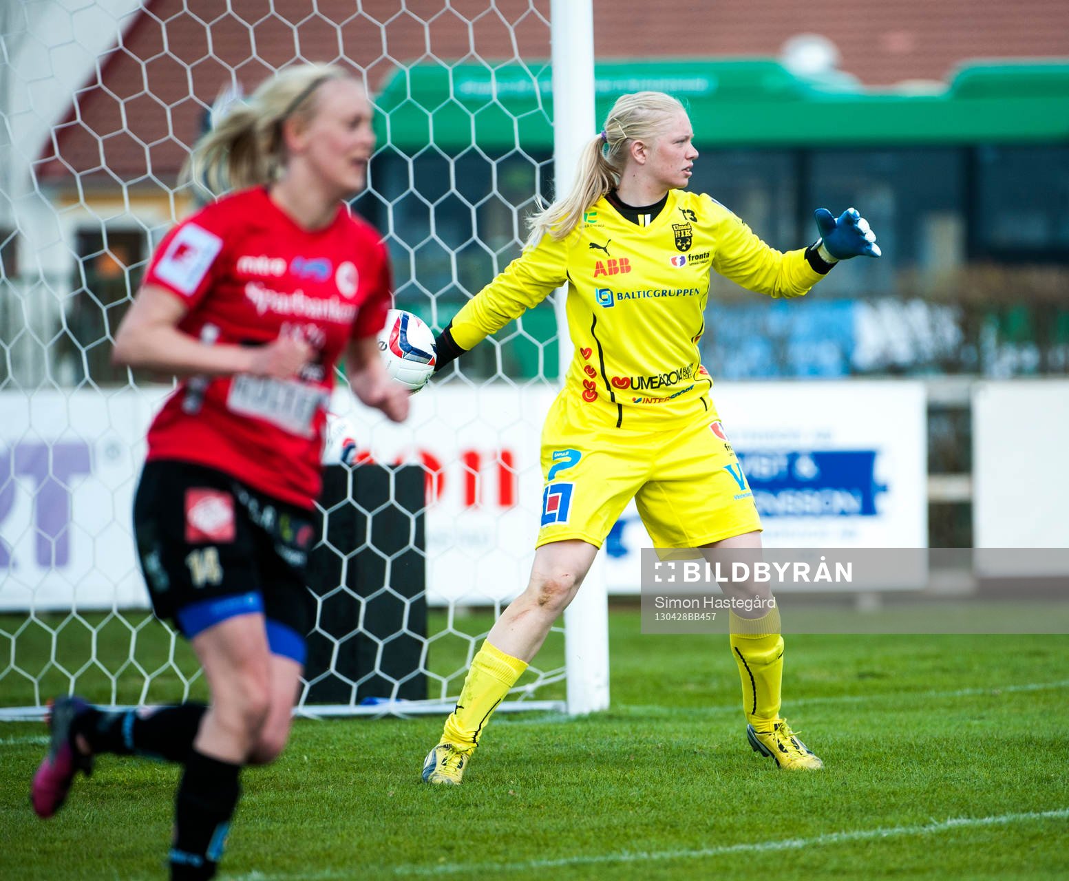 Fotboll, damallsvenskan, Kristianstads FF - Umeå IK: Malin Reuterwall, målvakt Umeå.