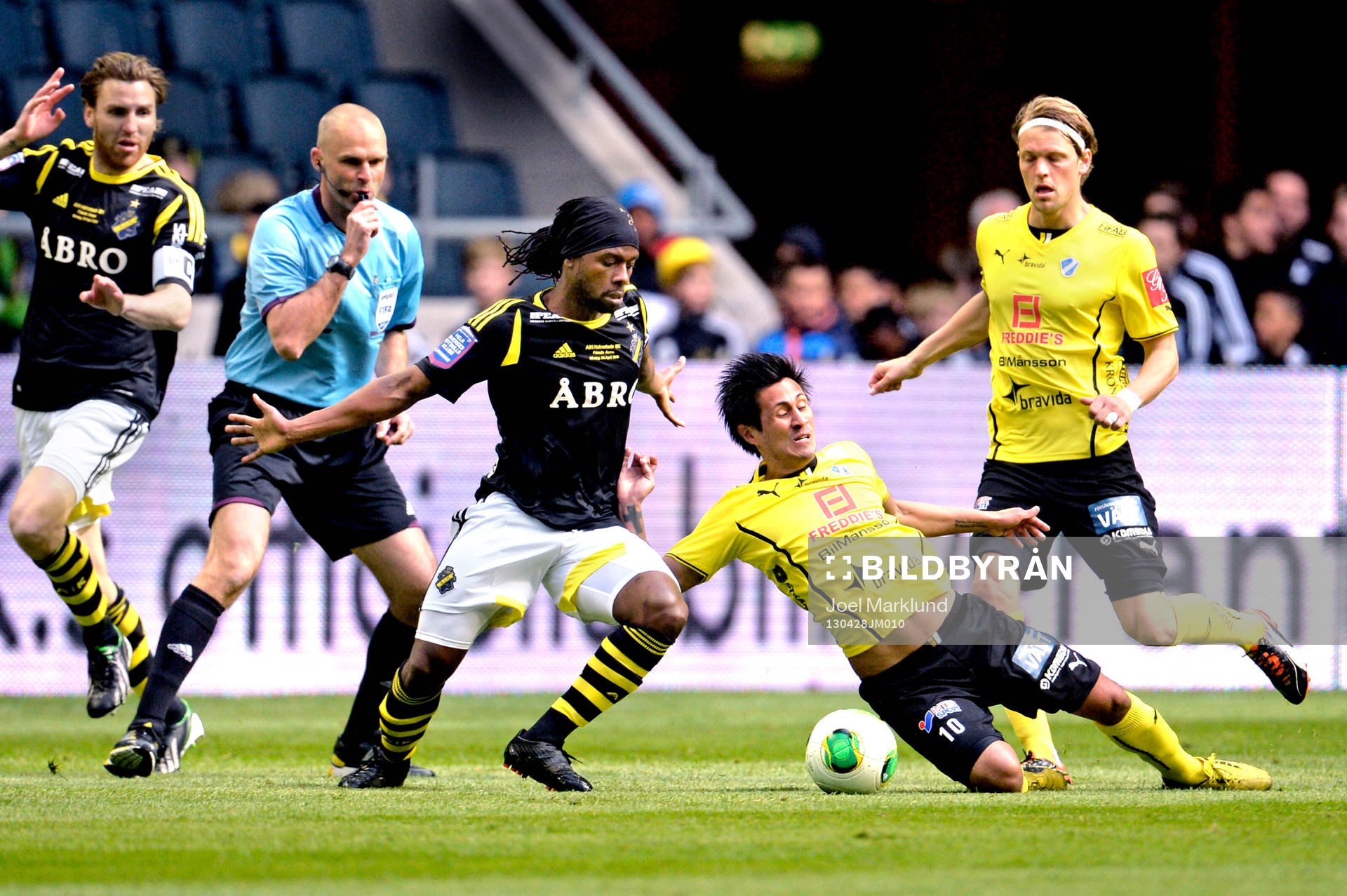 Martin Kayongo-Mutumba, AIK och Antonio Rojas, Halmstad i