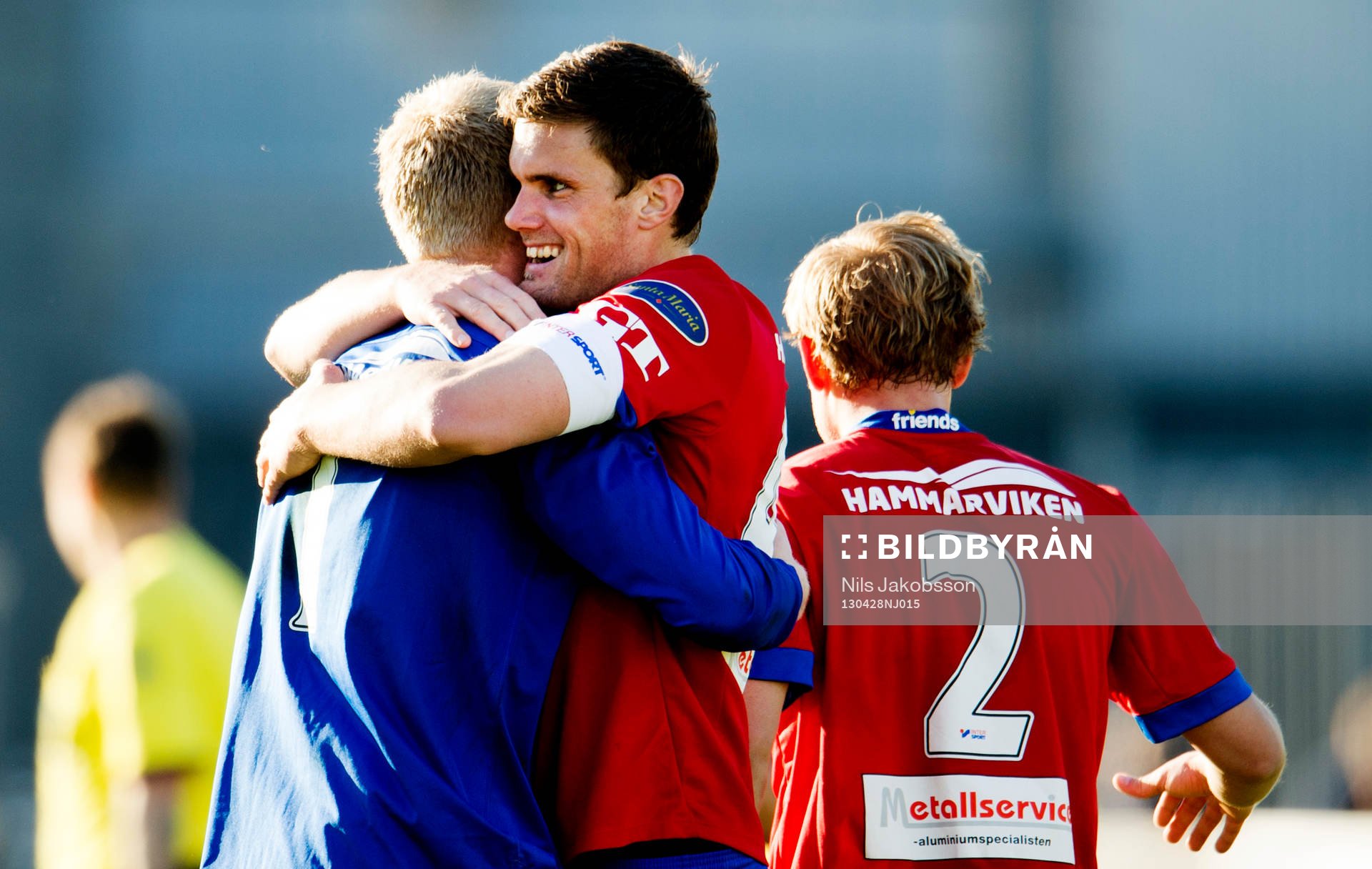 Peter Abrahamsson, målvakt, David Leinar, Örgryte, jublar