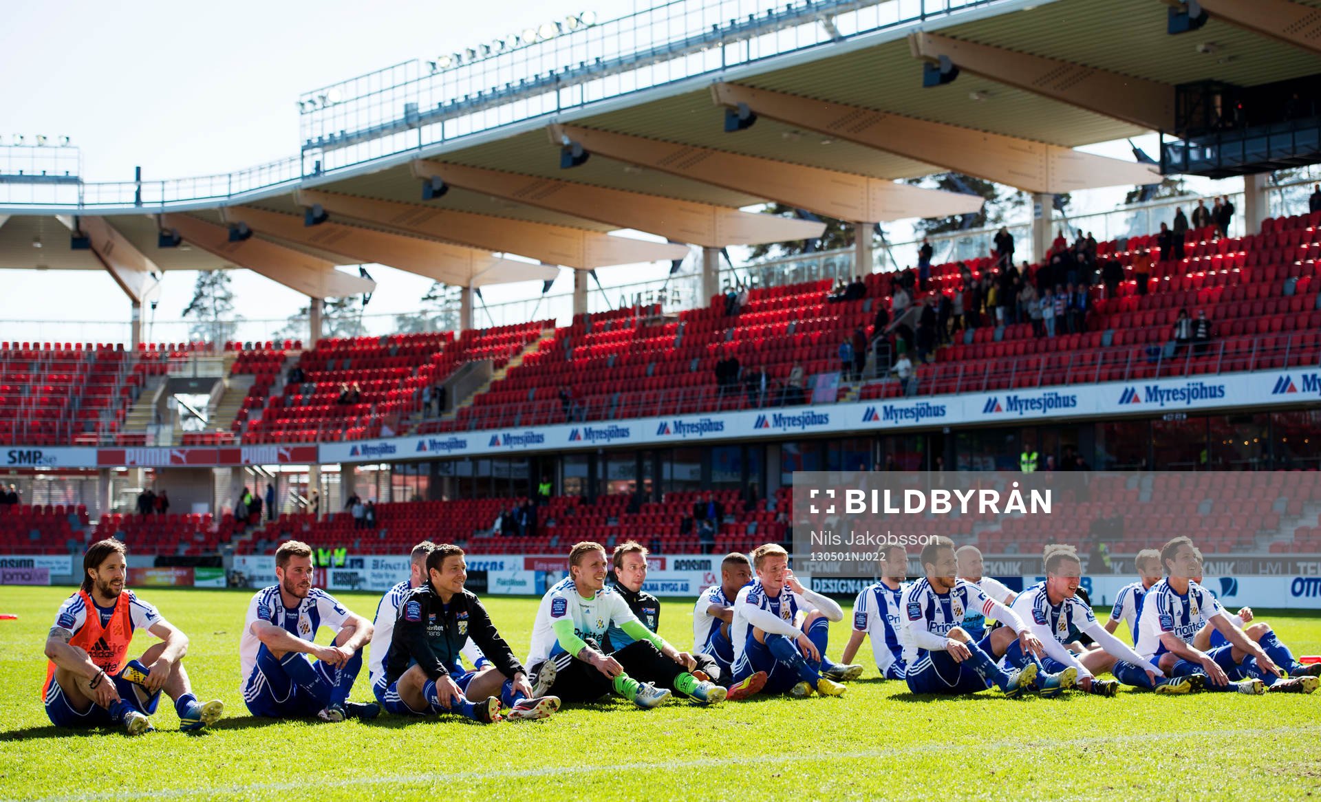 IFK Göteborg sitter i gräset