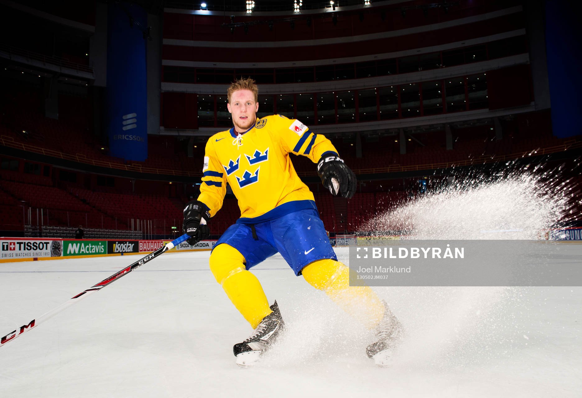 Gabriel Landeskog poserar