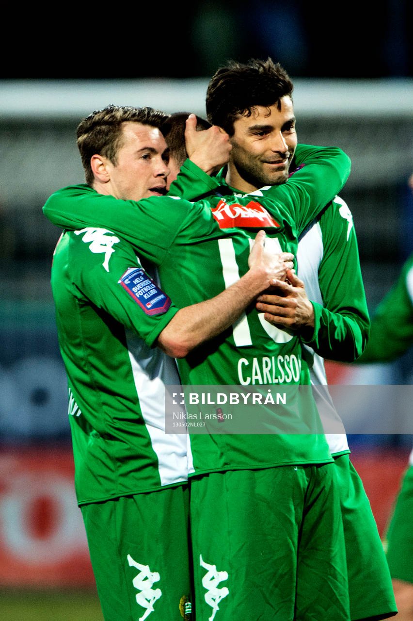 Hammarbyspelarna kramar om varandra