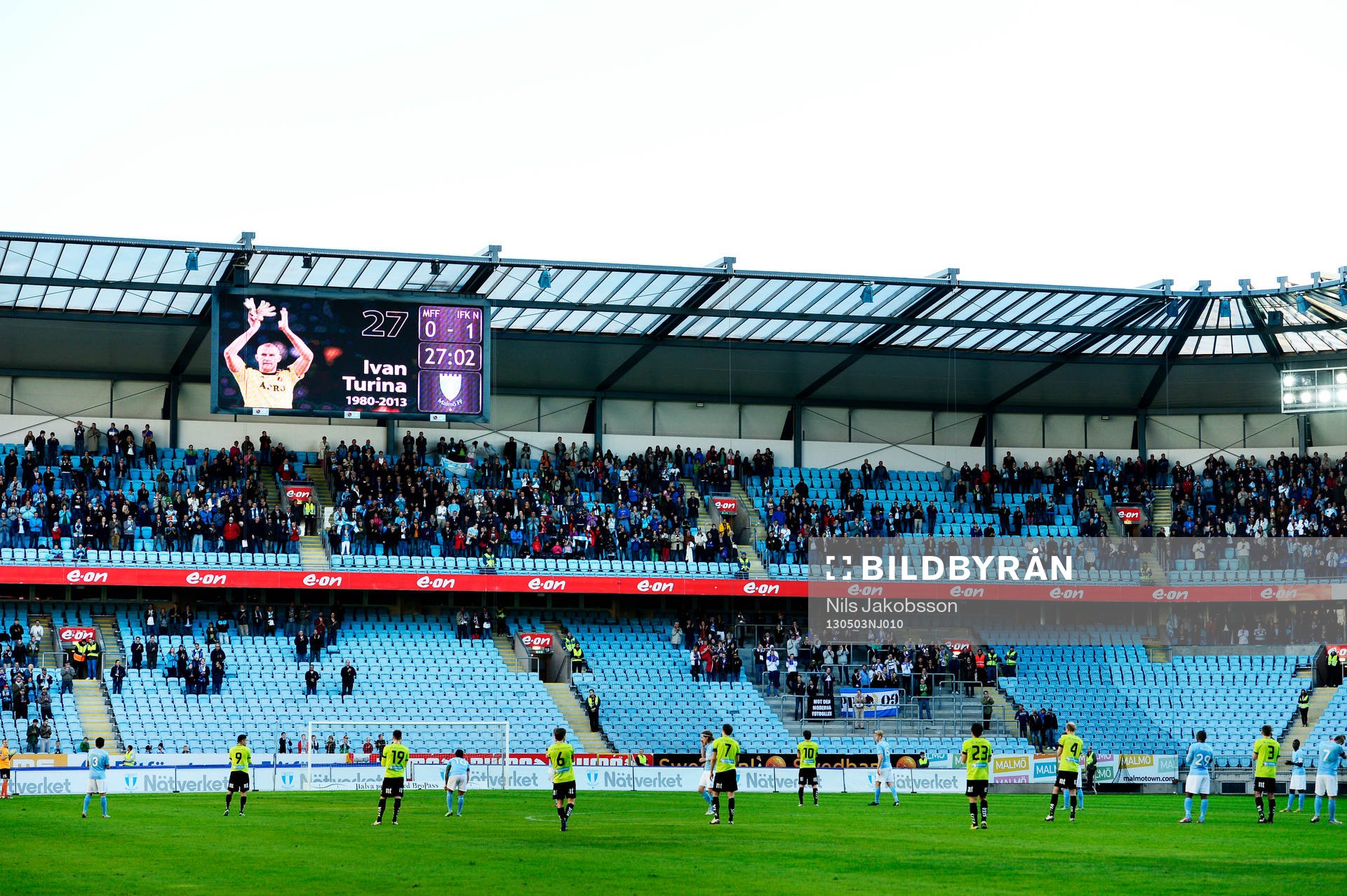 Fotboll, Allsvenskan, Malmö FF - IFK Norrköping: Hyllning till minne av Ivan Turina, AIKs hastigt avlidne målvakt.