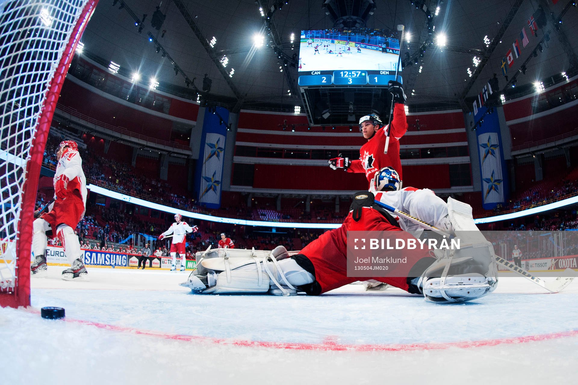 Kanadas Taylor Hall jublar