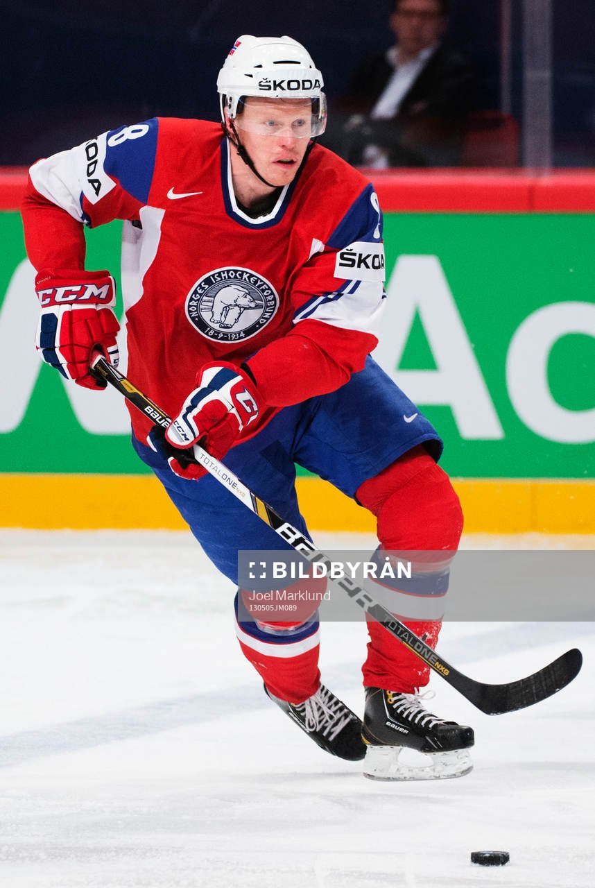 Norges Mads Hansen i matchen mellan Norge och Danmark