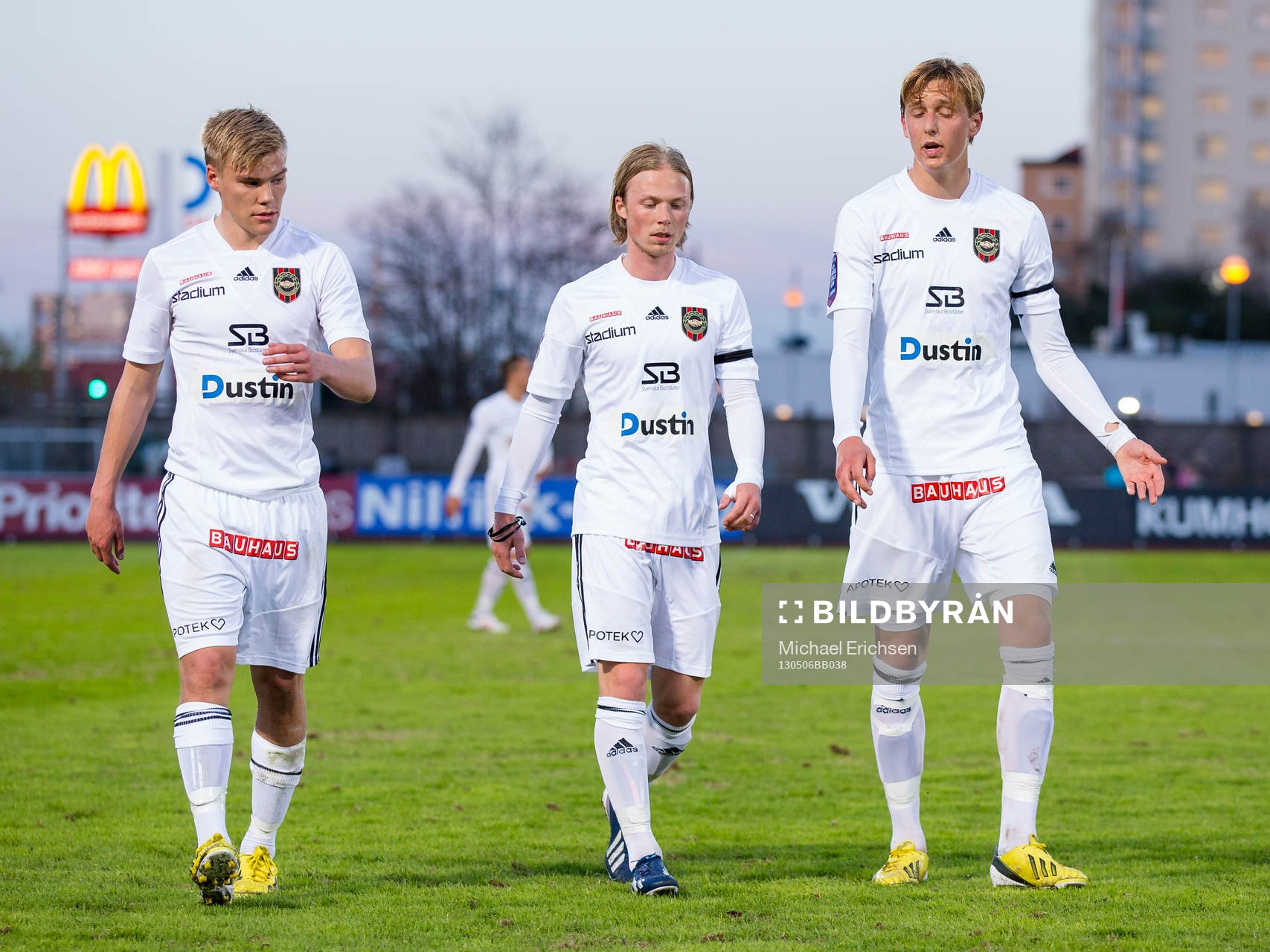 Deppigt i Brommapojkarna