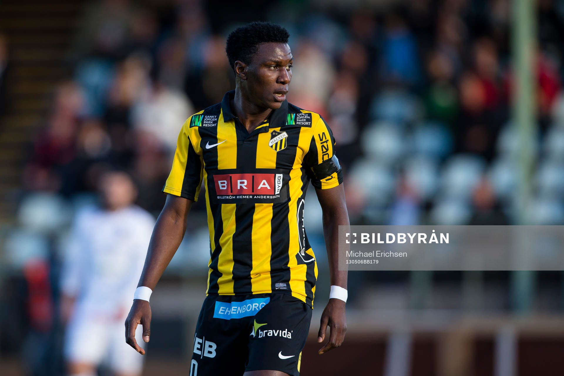 Dominic Chatto, Häcken