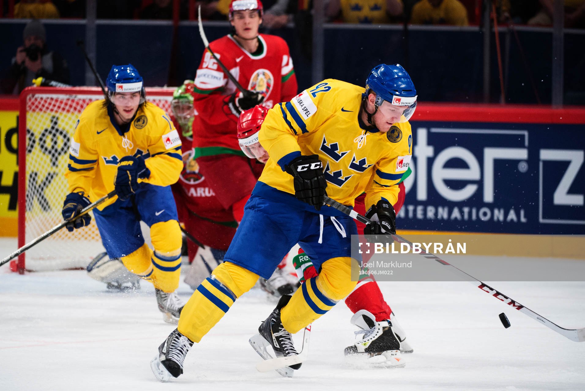 Sveriges Gabriel Landeskog (h) i matchen mellan Sverige och
