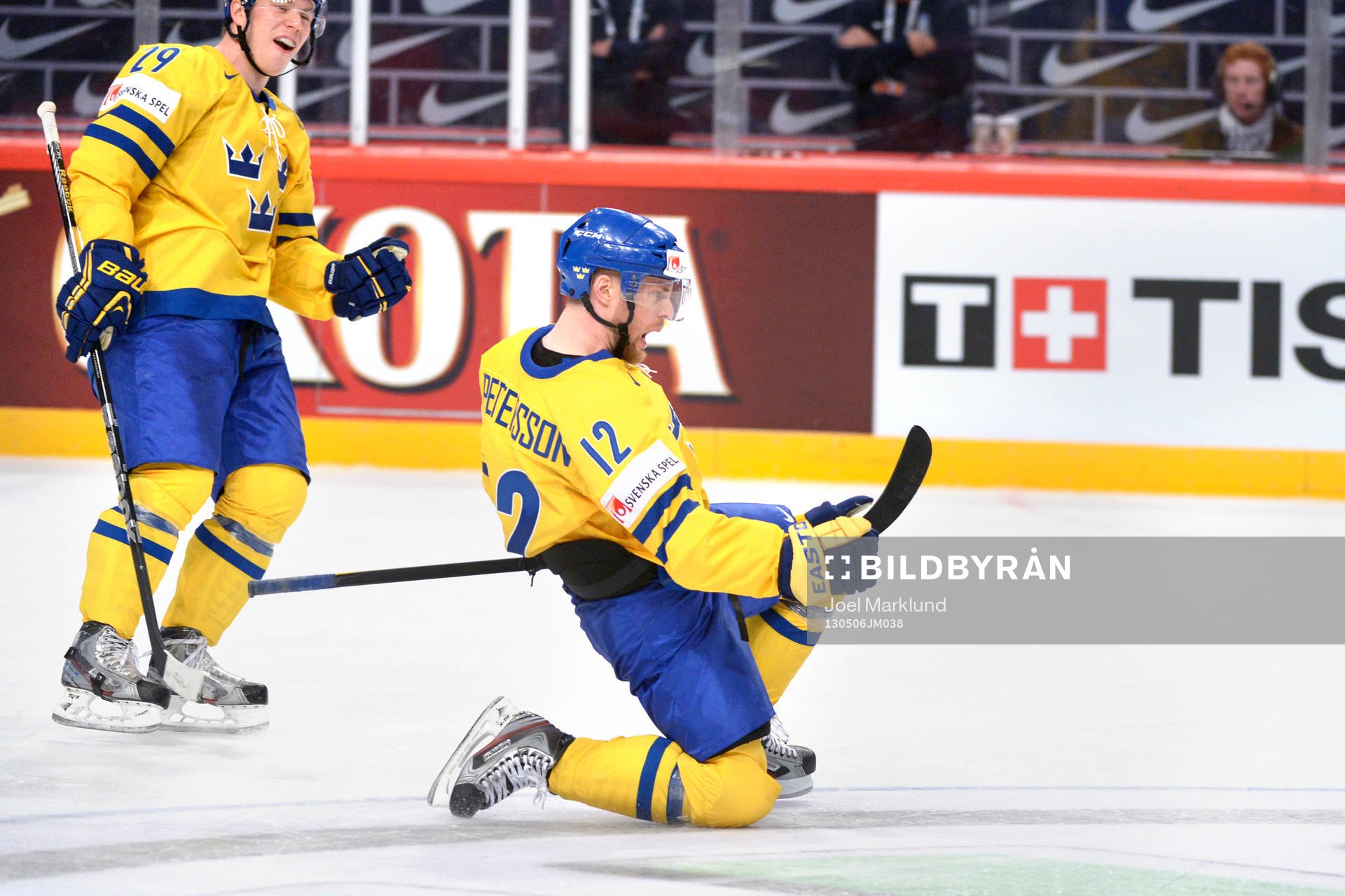 Sveriges Fredrik Pettersson jublar