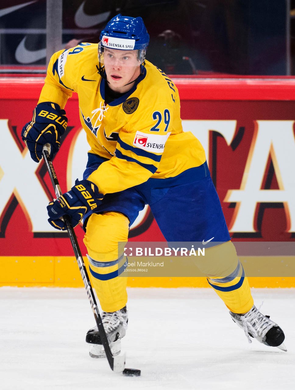 Erik Gustafsson i matchen mellan Sverige och Vitryssland