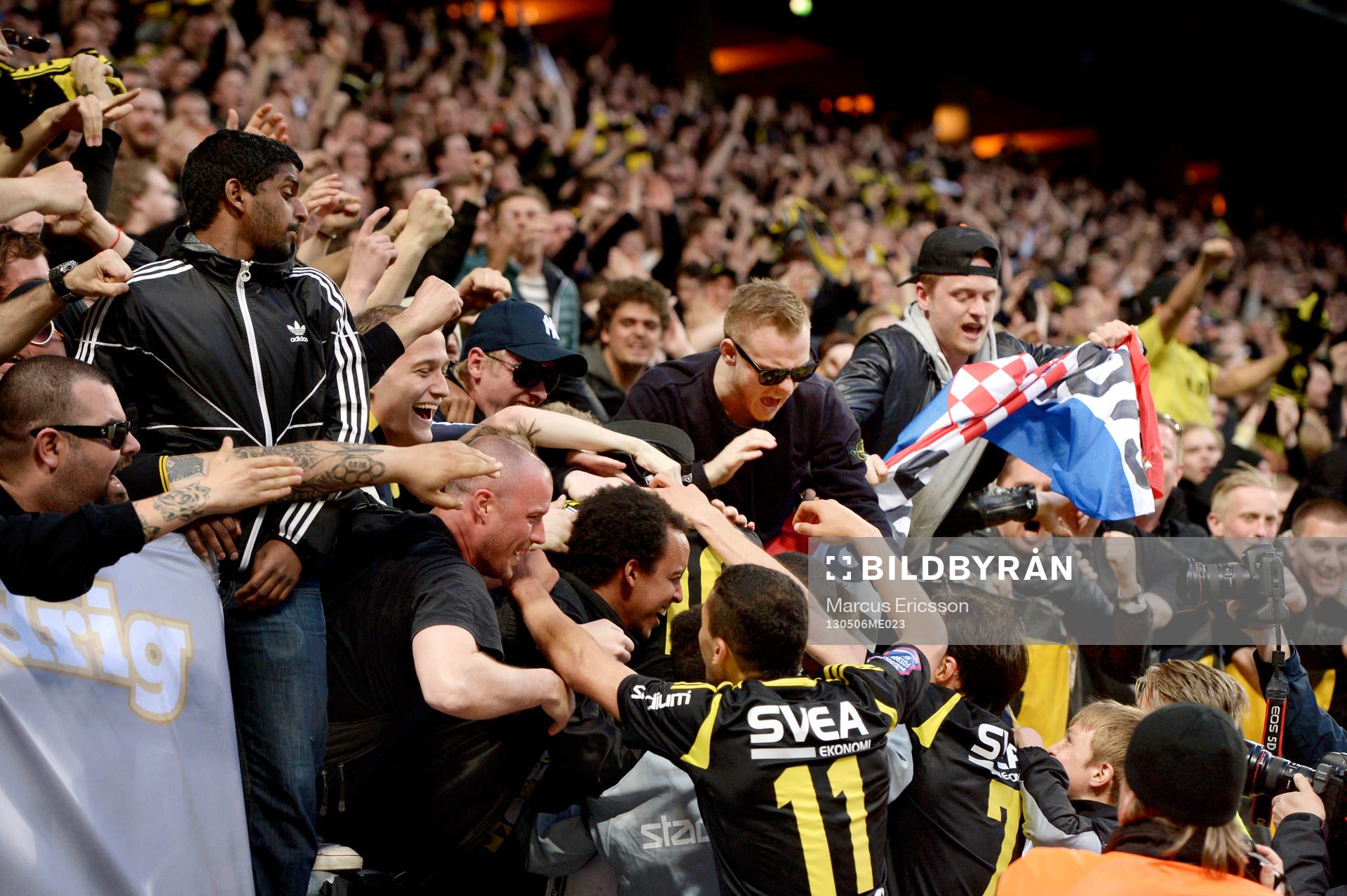 Nabil Bahoui, Helgi Danielsson, AIK firar med publiken