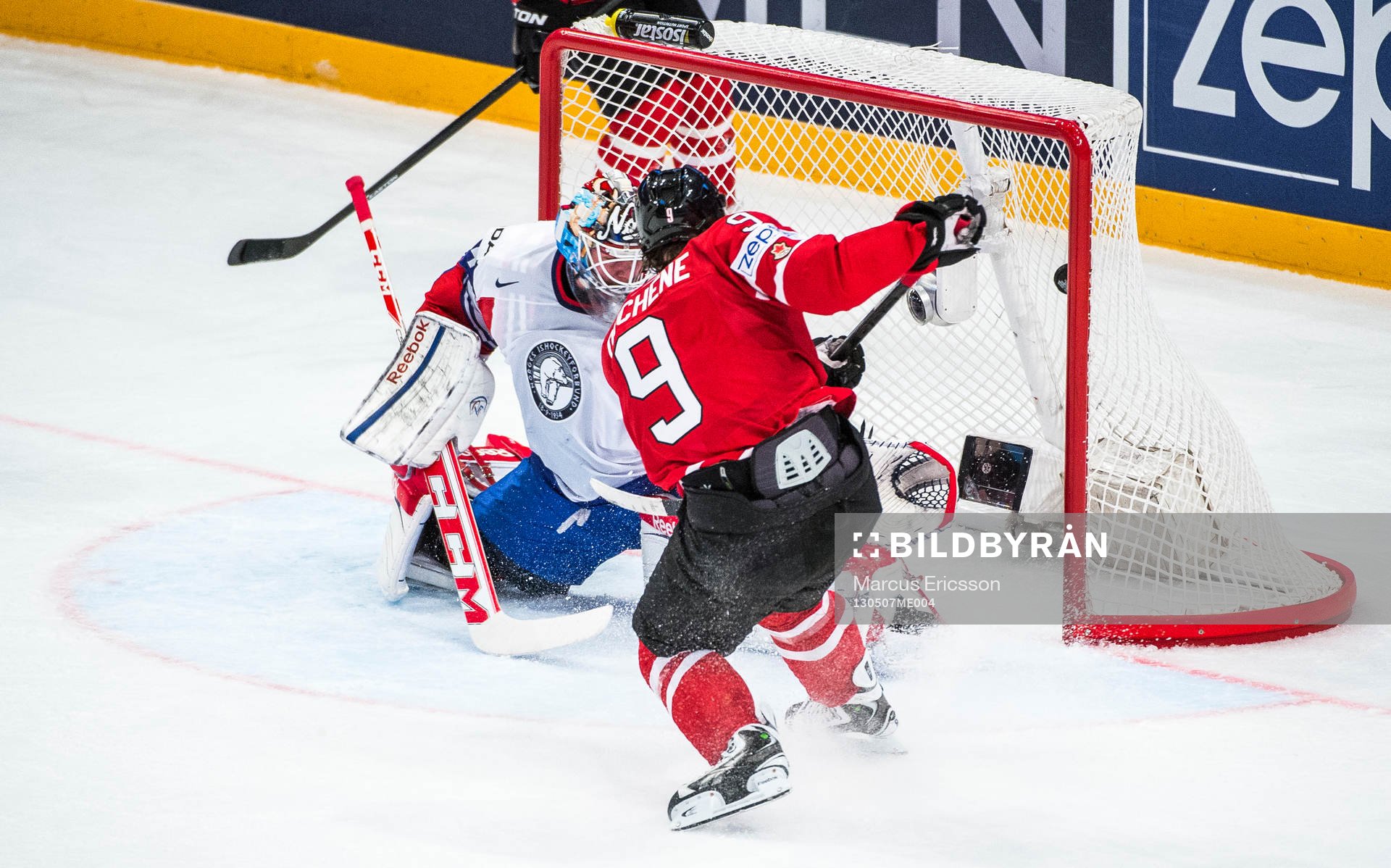 Matt Duchene, Kanada slår in pucken i mål