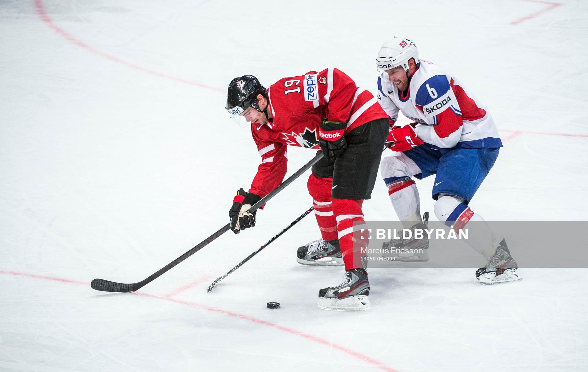 Justin Schultz, Kanada och Jonas Holos, Norge