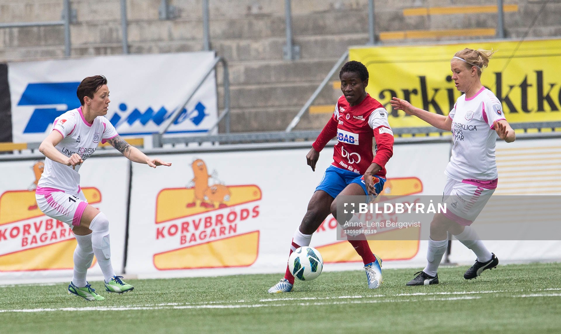 Therese Sjögran FC Malmö, Sarah Michael KIF Örebro och
