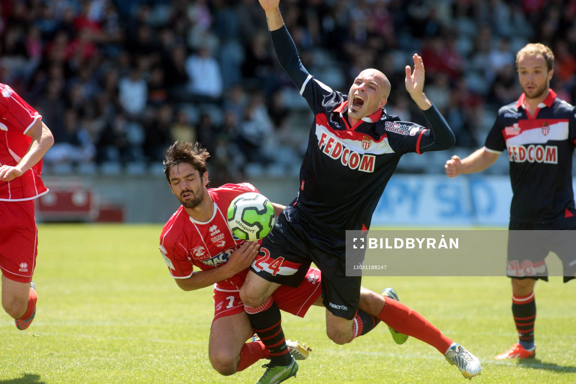Faute et expulsion Benoit POULAIN sur Andrea RAGGI -