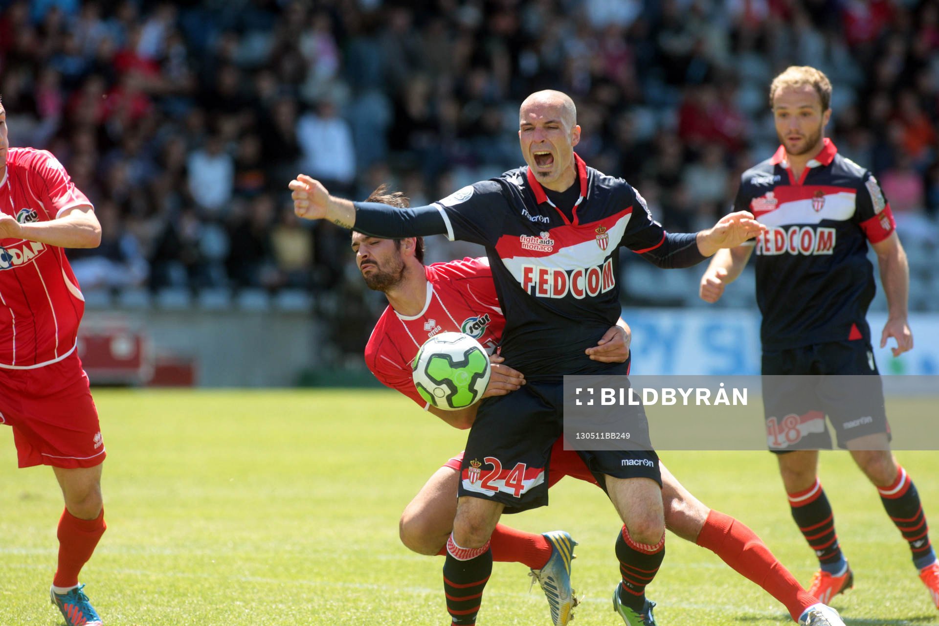 Faute et expulsion Benoit POULAIN sur Andrea RAGGI -