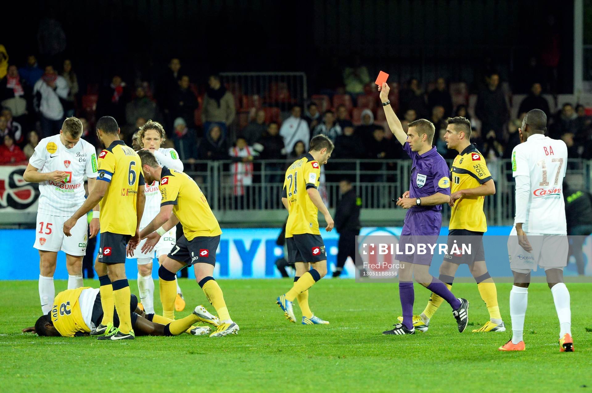 Carton Rouge Florian LEJEUNE / Clement TURPIN - 11.05.2013