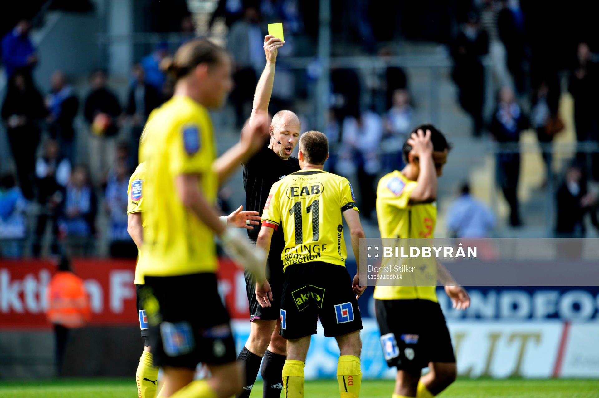 Stefan Selakovic, Halmstad får gult kort i slutet på