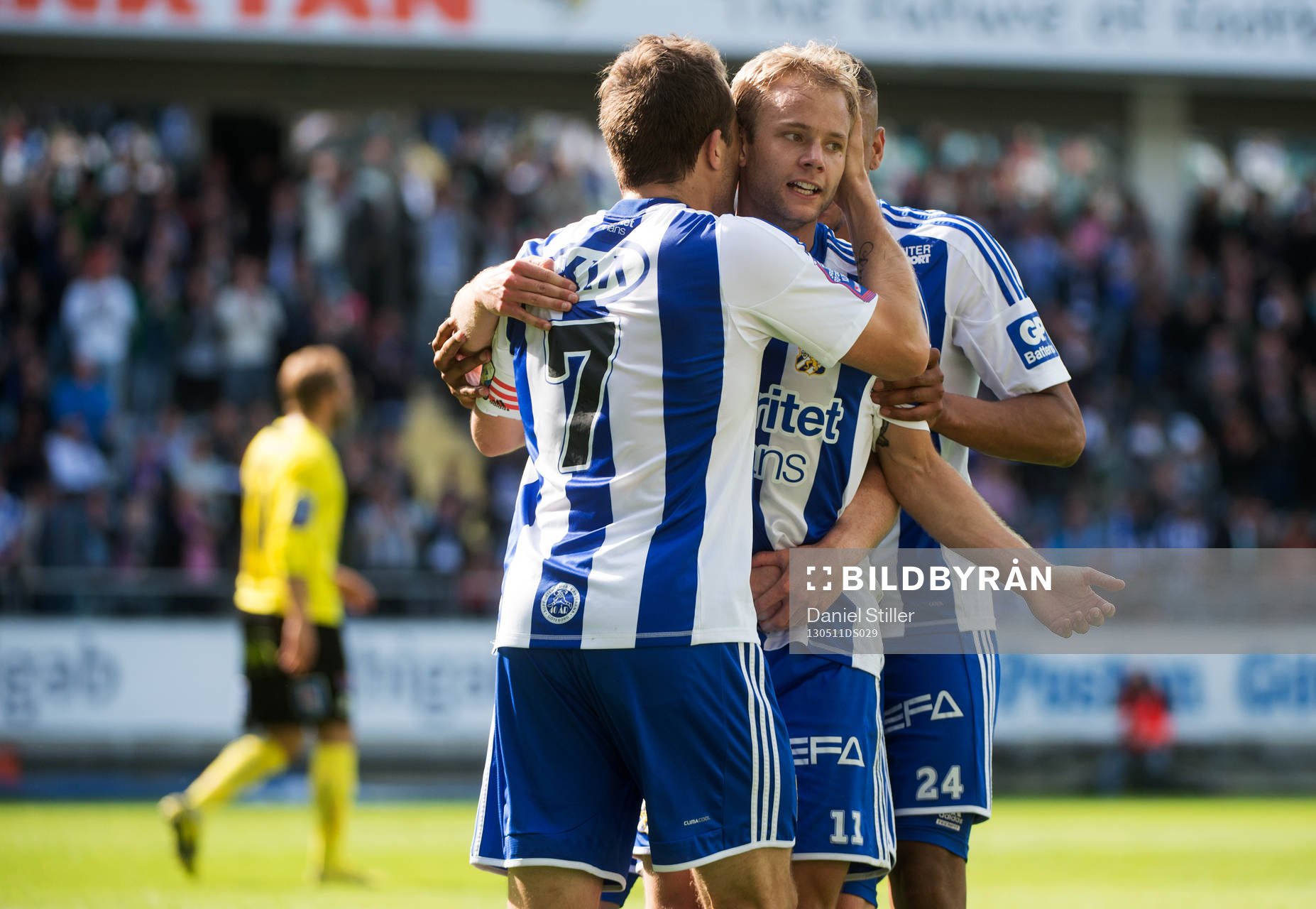 Fotboll, Allsvenskan, IFK Göteborg - Halmstad: Tobias Hysén, IFK Göteborg, gör 1-0, jubel Robin Söder