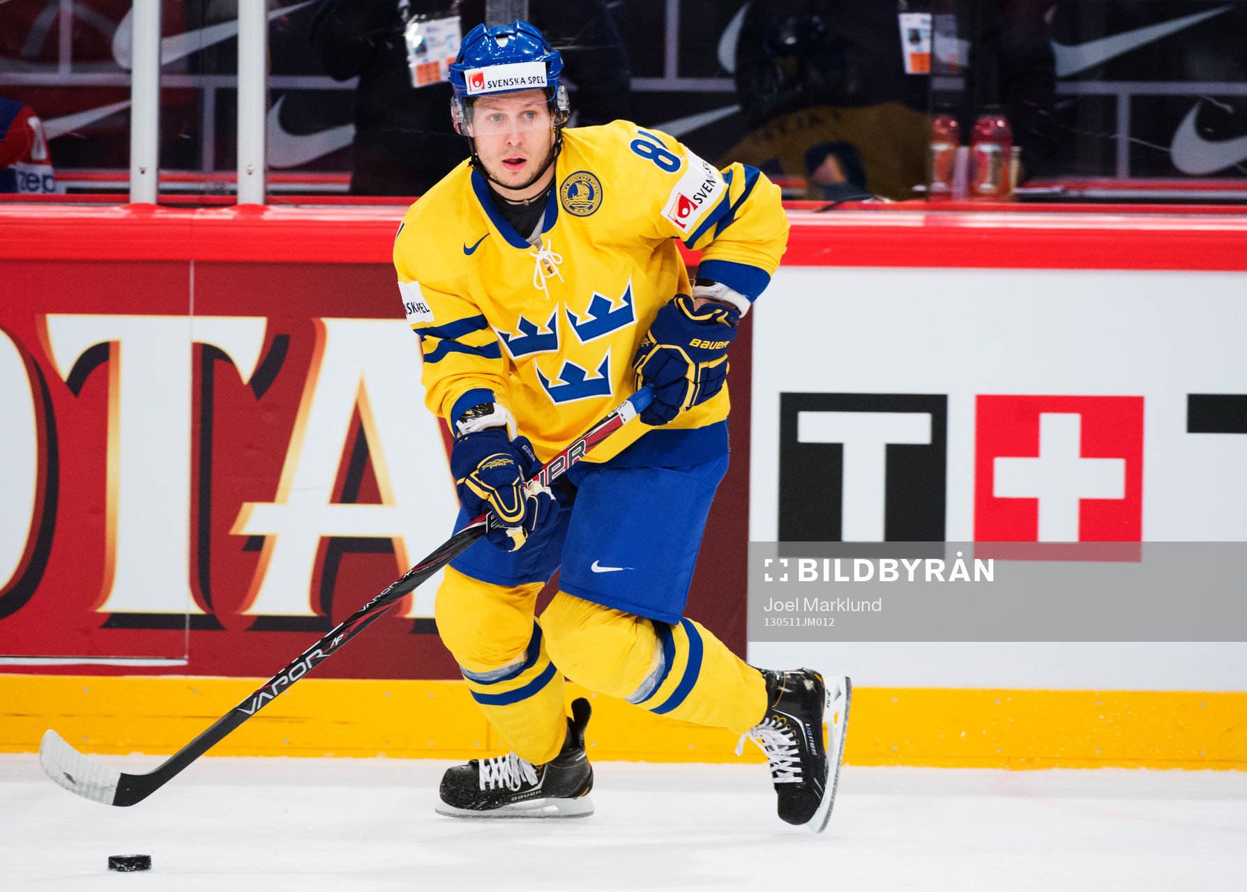 Sveriges Elias Fälth har fått byta tröjnummer, från 33