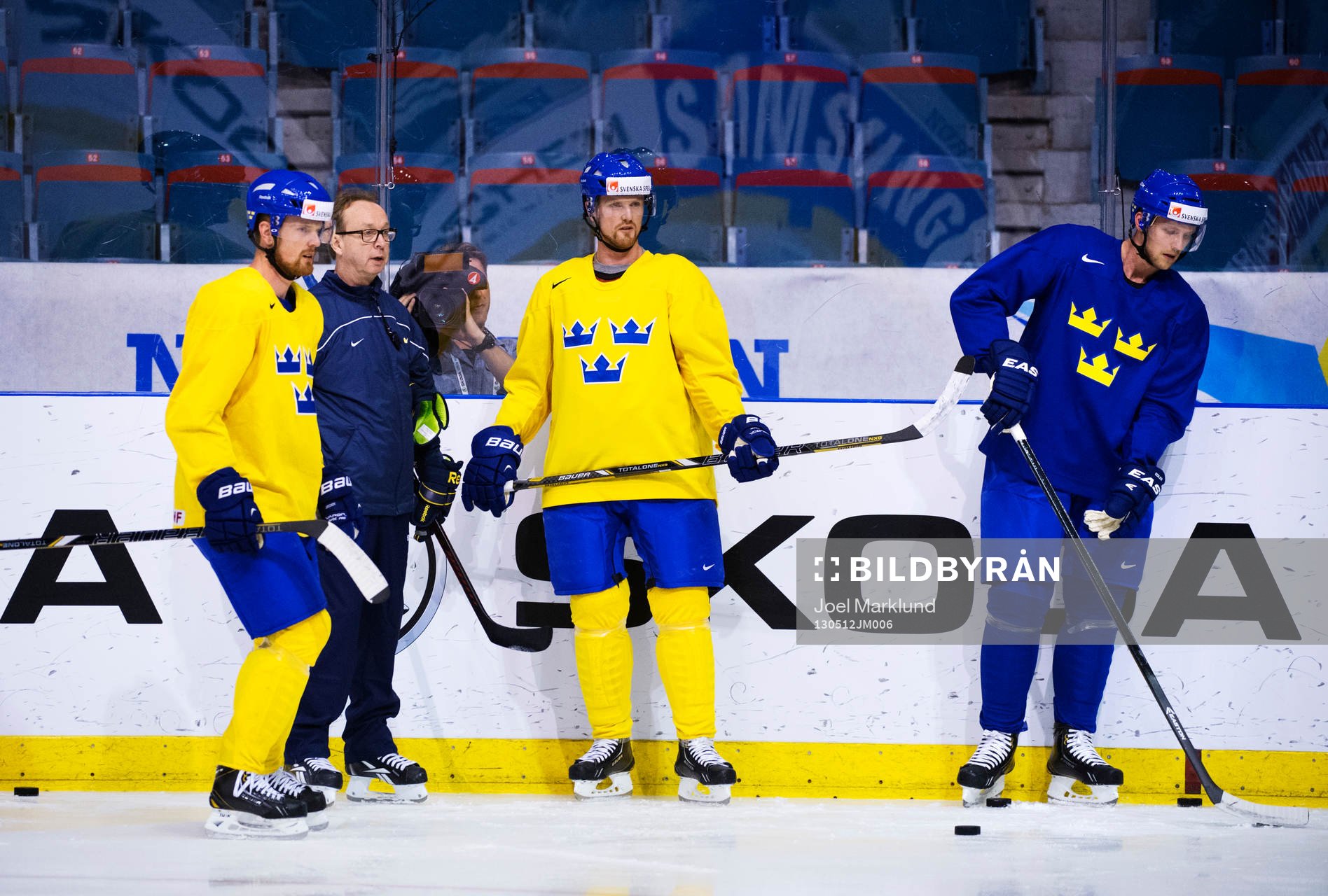 Daniel Sedin, förbundskapten Pär Mårts, Henrik Sedin och