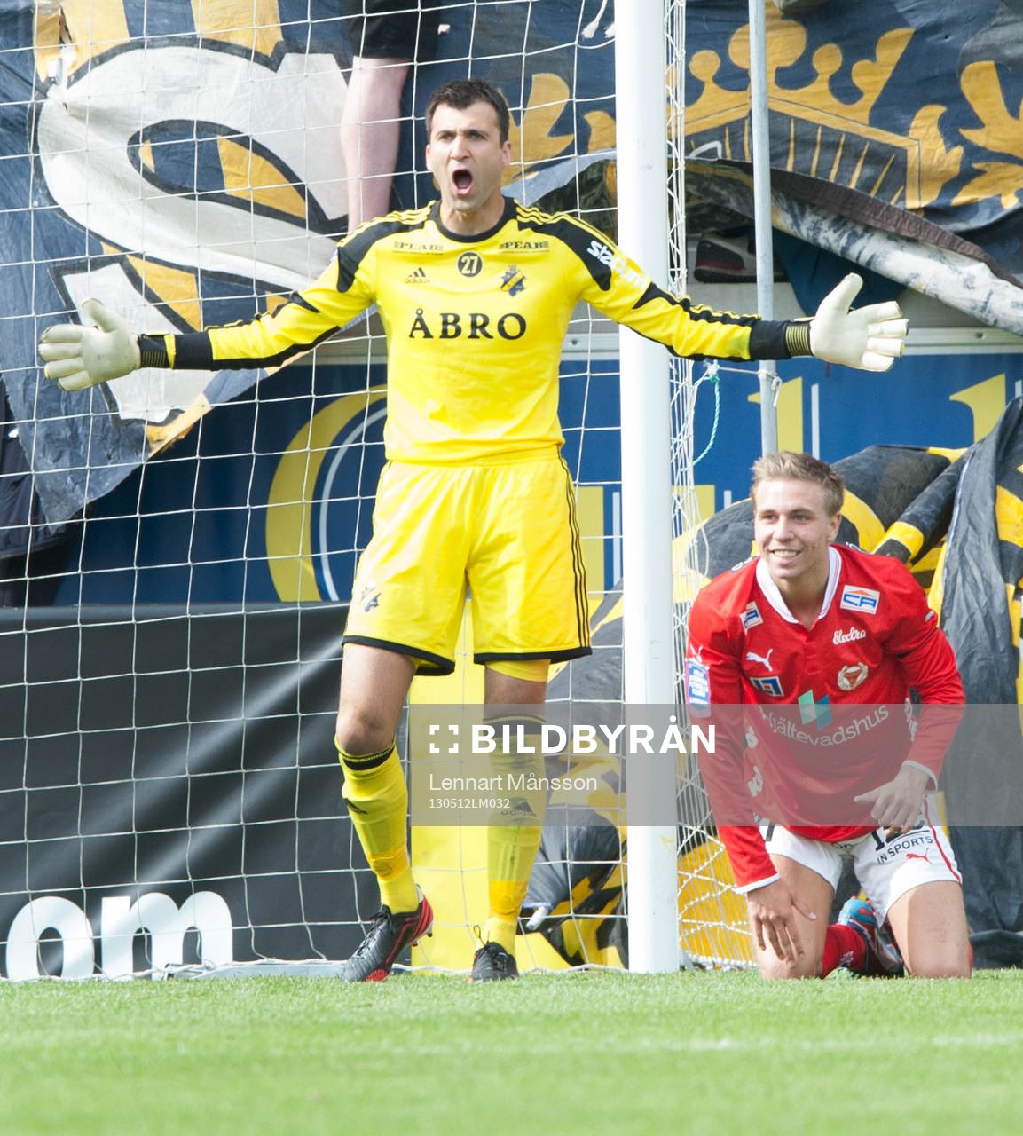 Kyriakos Stamatopoulos, målvakt, AIK och Jonathan Ring,