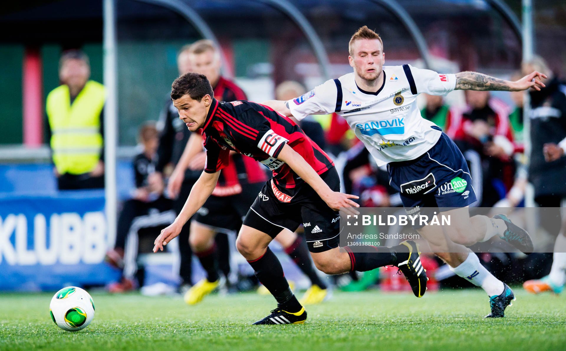 Mauricio Albornoz, Brommapojkarna och Alexander Faltsetas,