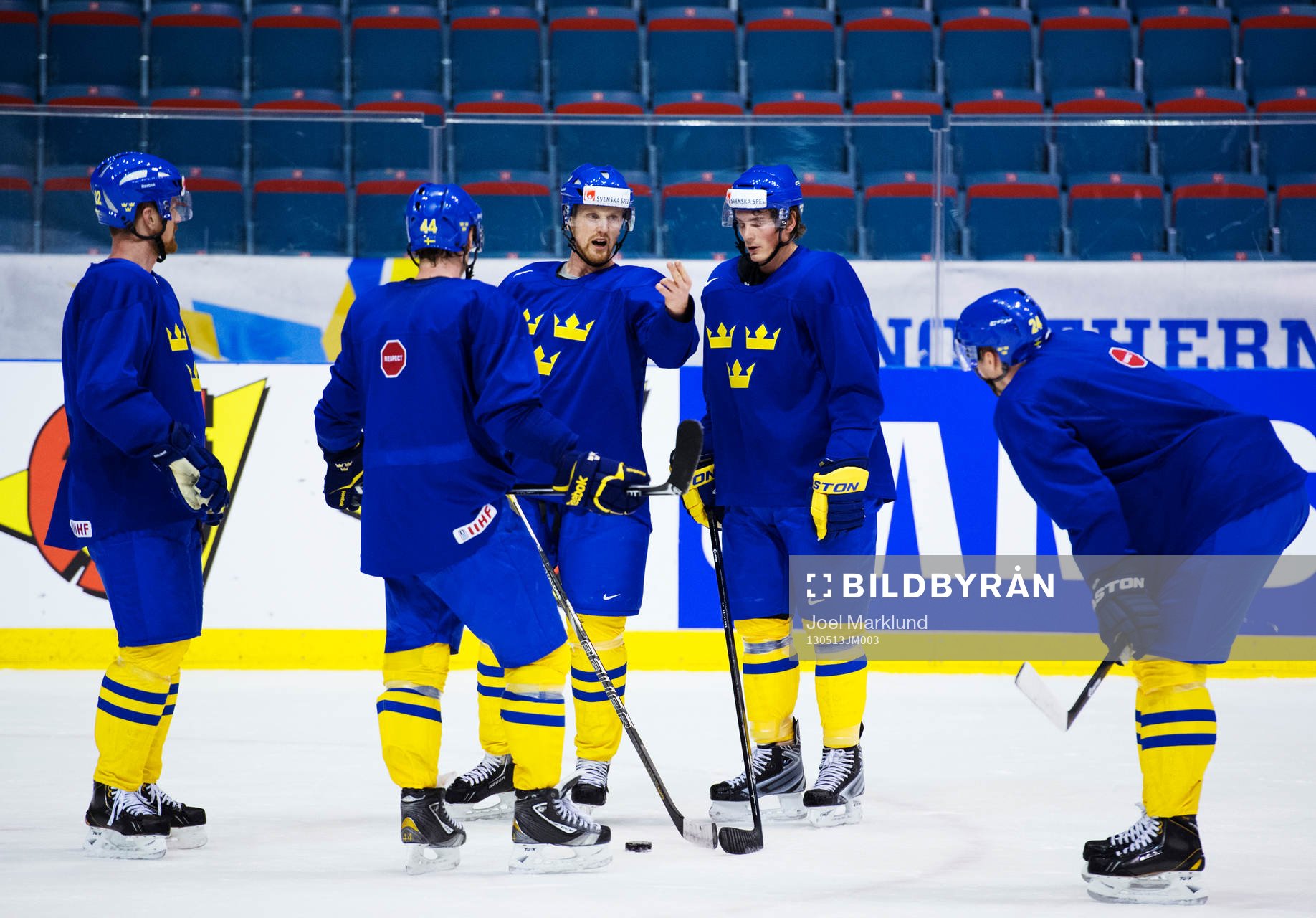 Daniel Sedin, Nicklas Danielsson, Henrik Sedin, Loui