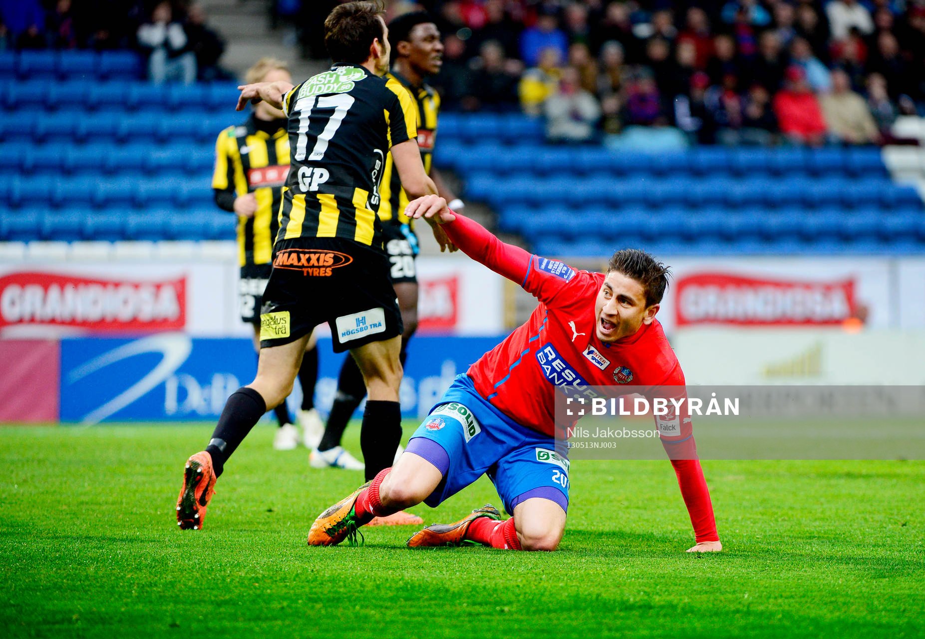 Häckens Björn Anklev och Helsingborgs Alejandro Bedoya