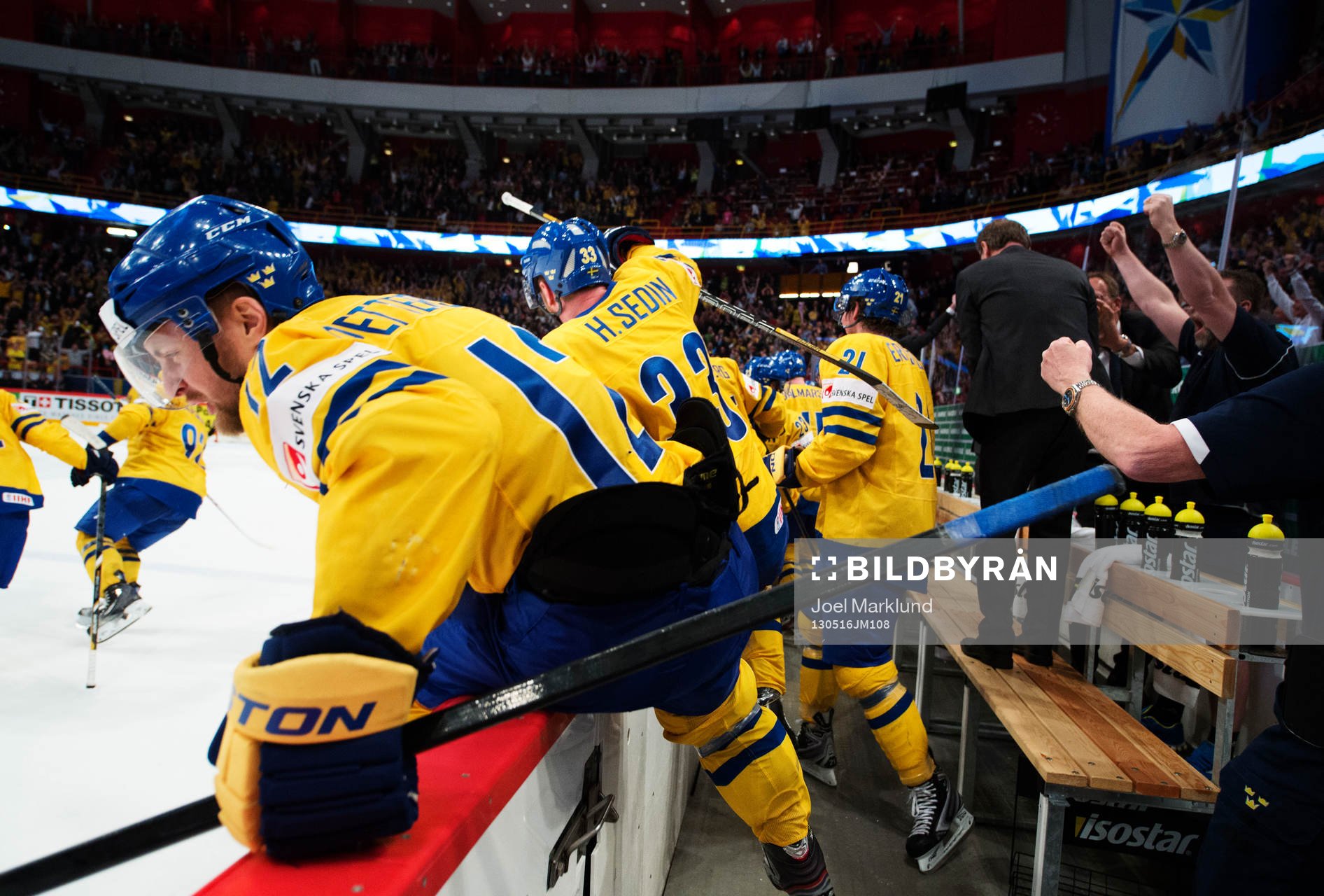 Sveriges Fredrik Pettersson, Henrik Sedin och Loui Eriksson