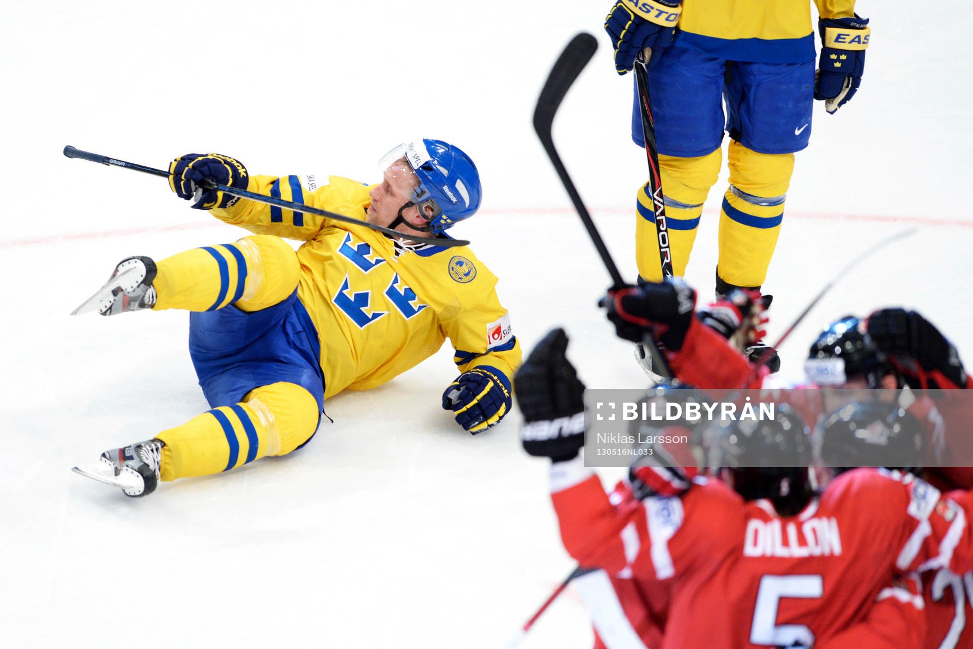 Svensk spelare deppar på isen