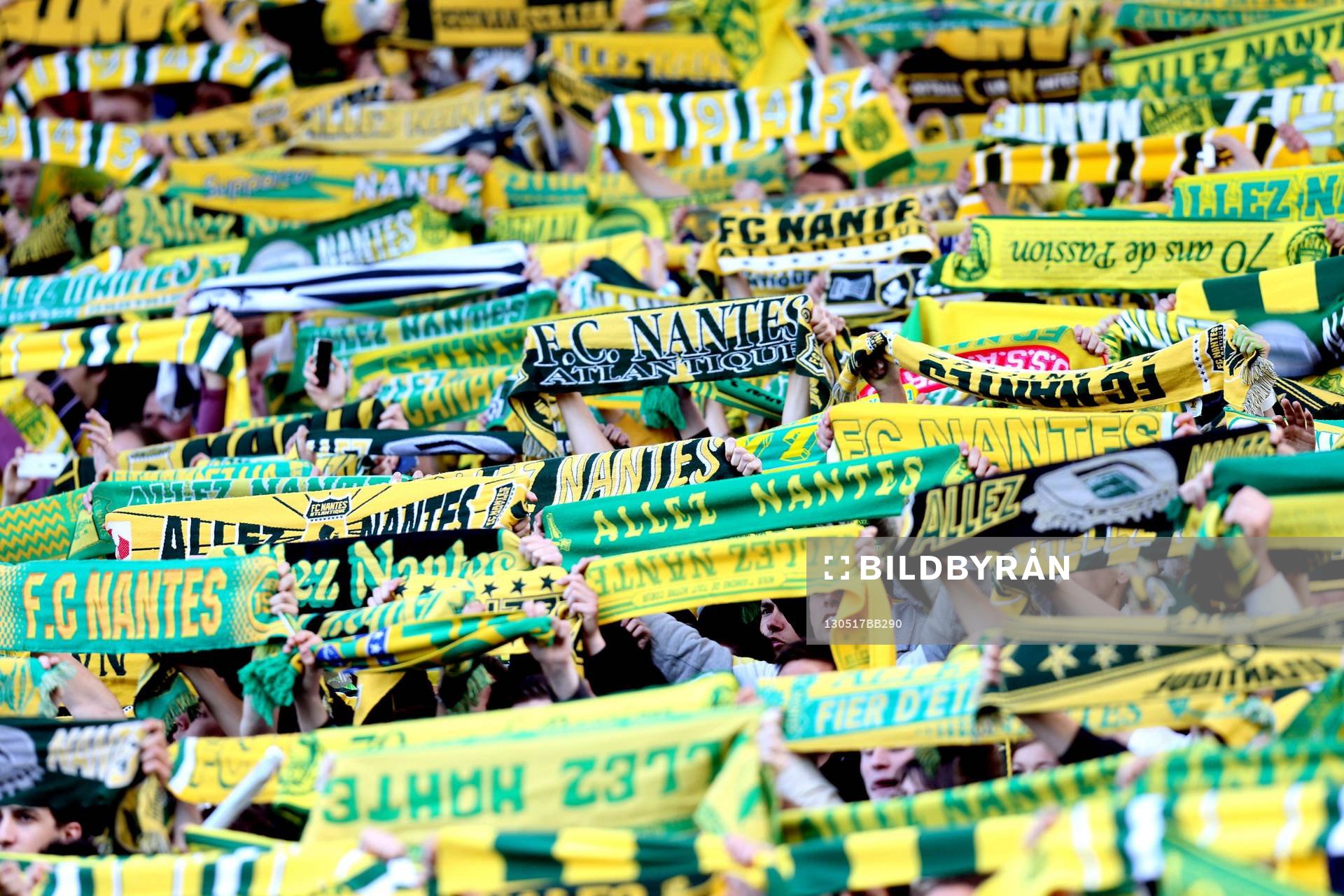 Ambiance Supporters Nantes  - 17.05.2013 - Nantes / Sedan -